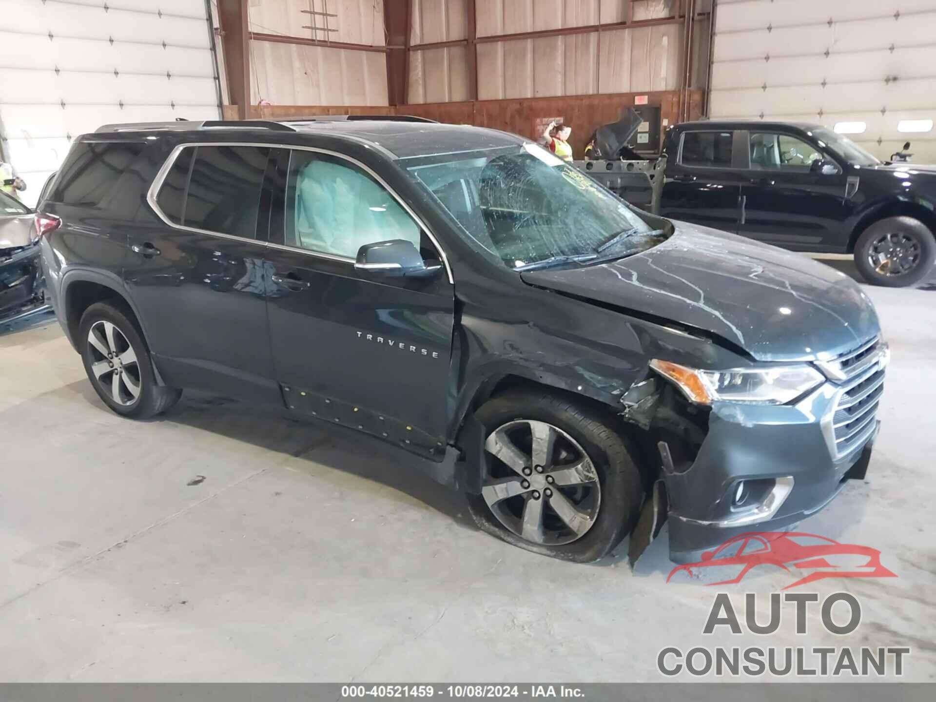 CHEVROLET TRAVERSE 2018 - 1GNEVHKW8JJ269146