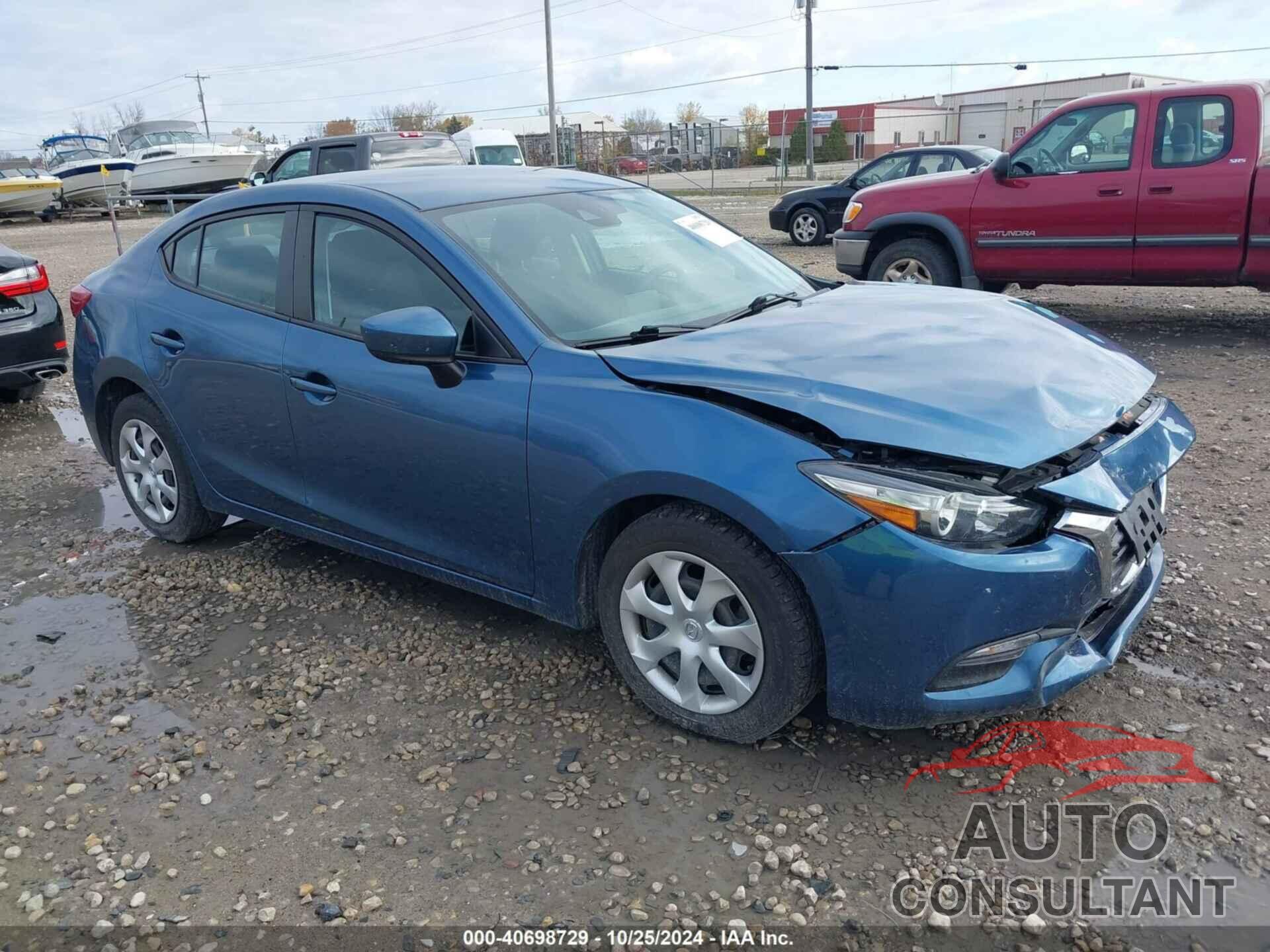 MAZDA 3 2018 - 3MZBN1U74JM234872