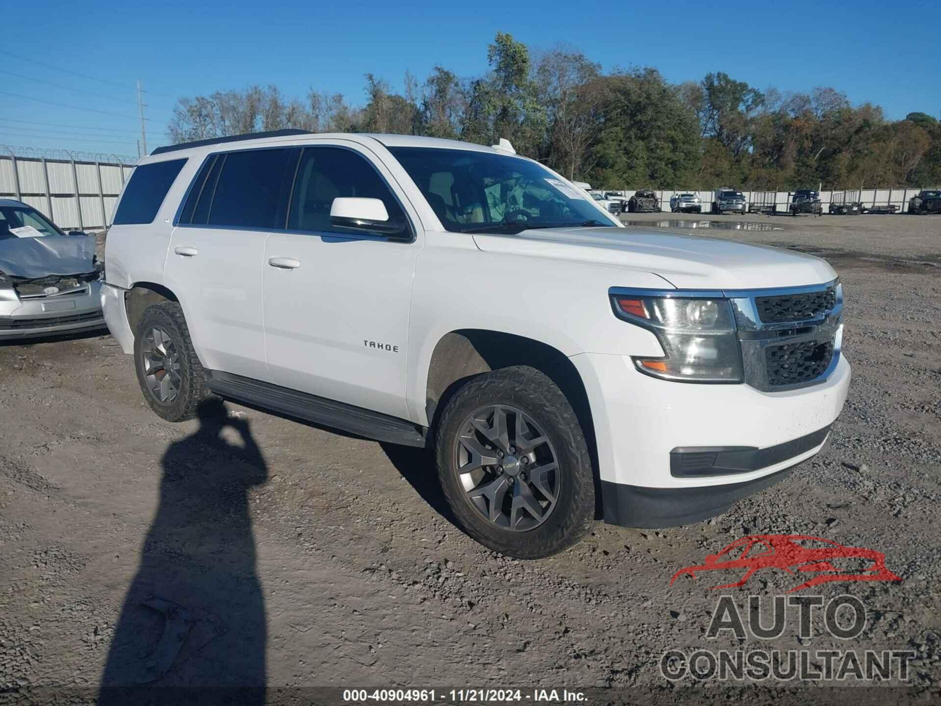 CHEVROLET TAHOE 2017 - 1GNSCBKCXHR138873
