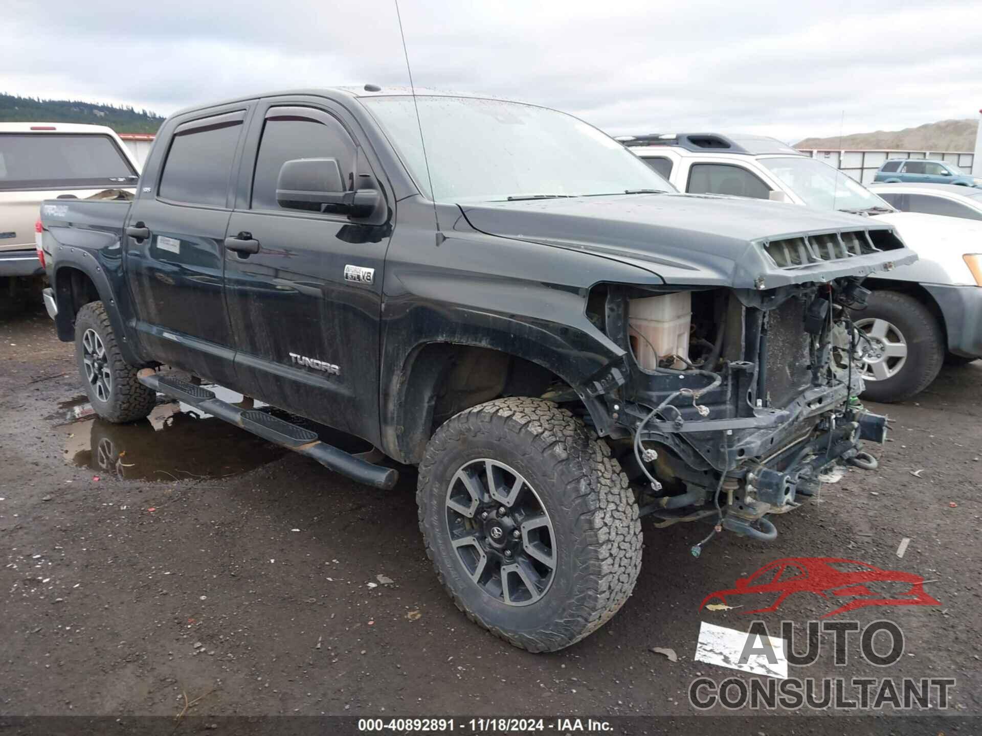 TOYOTA TUNDRA 2019 - 5TFDY5F10KX795116