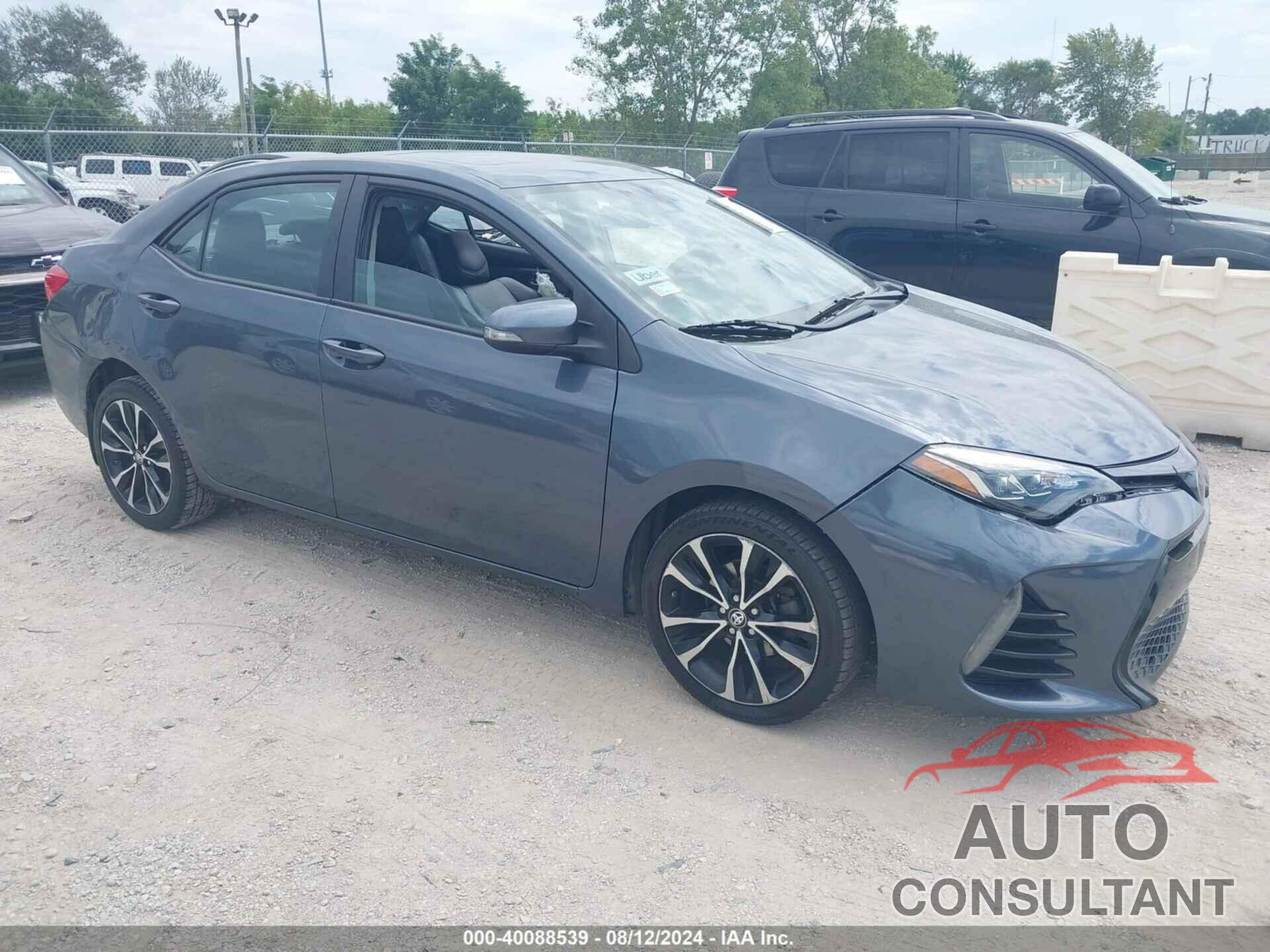 TOYOTA COROLLA 2018 - 2T1BURHE3JC098174