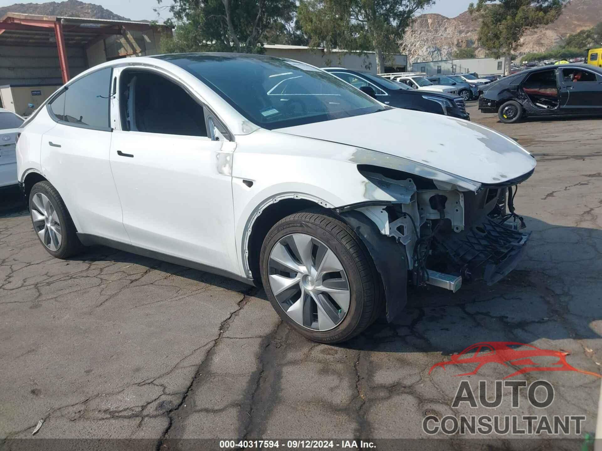 TESLA MODEL Y 2021 - 5YJYGDEE4MF229346