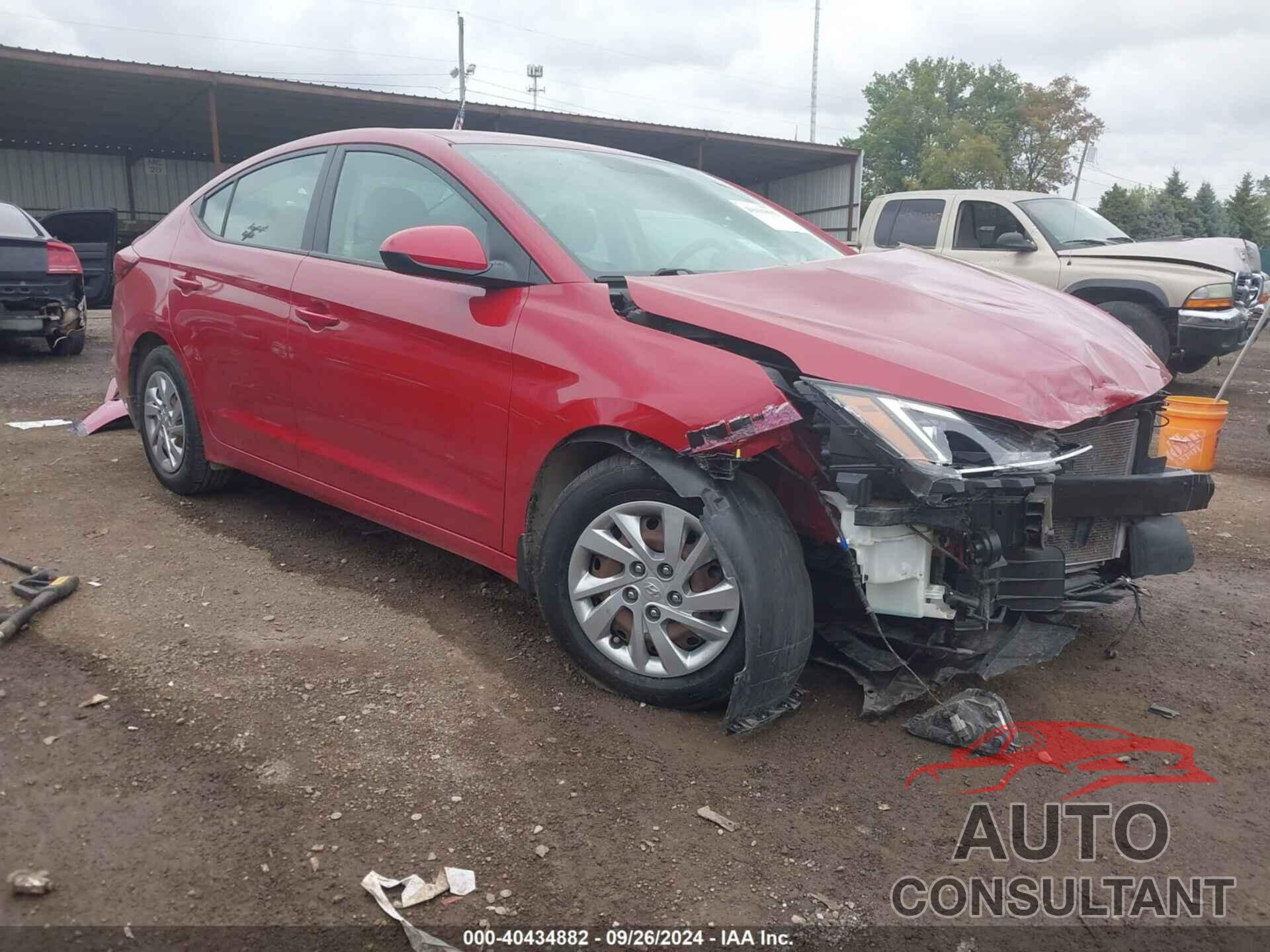 HYUNDAI ELANTRA 2019 - KMHD74LF8KU875743