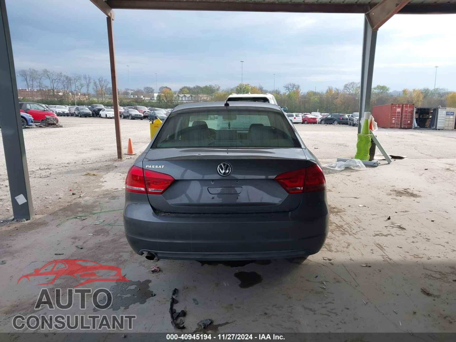 VOLKSWAGEN PASSAT 2014 - 1VWAH7A36EC006855