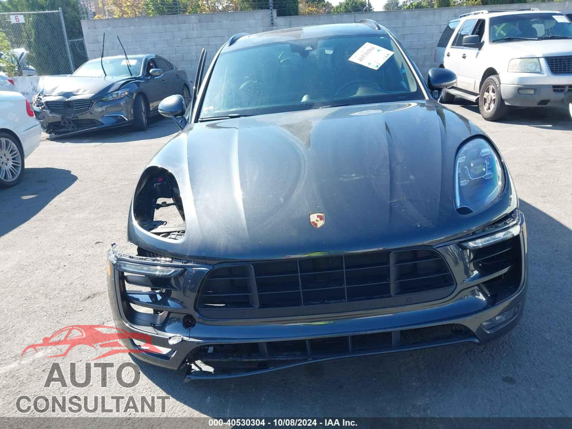 PORSCHE MACAN 2018 - WP1AG2A54JLB63268