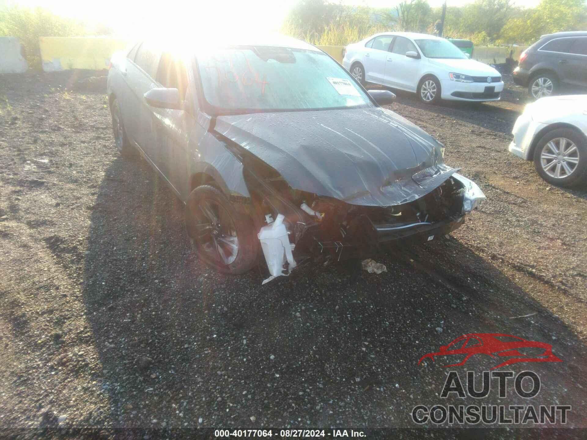 HYUNDAI ELANTRA 2023 - KMHLM4AG5PU627232