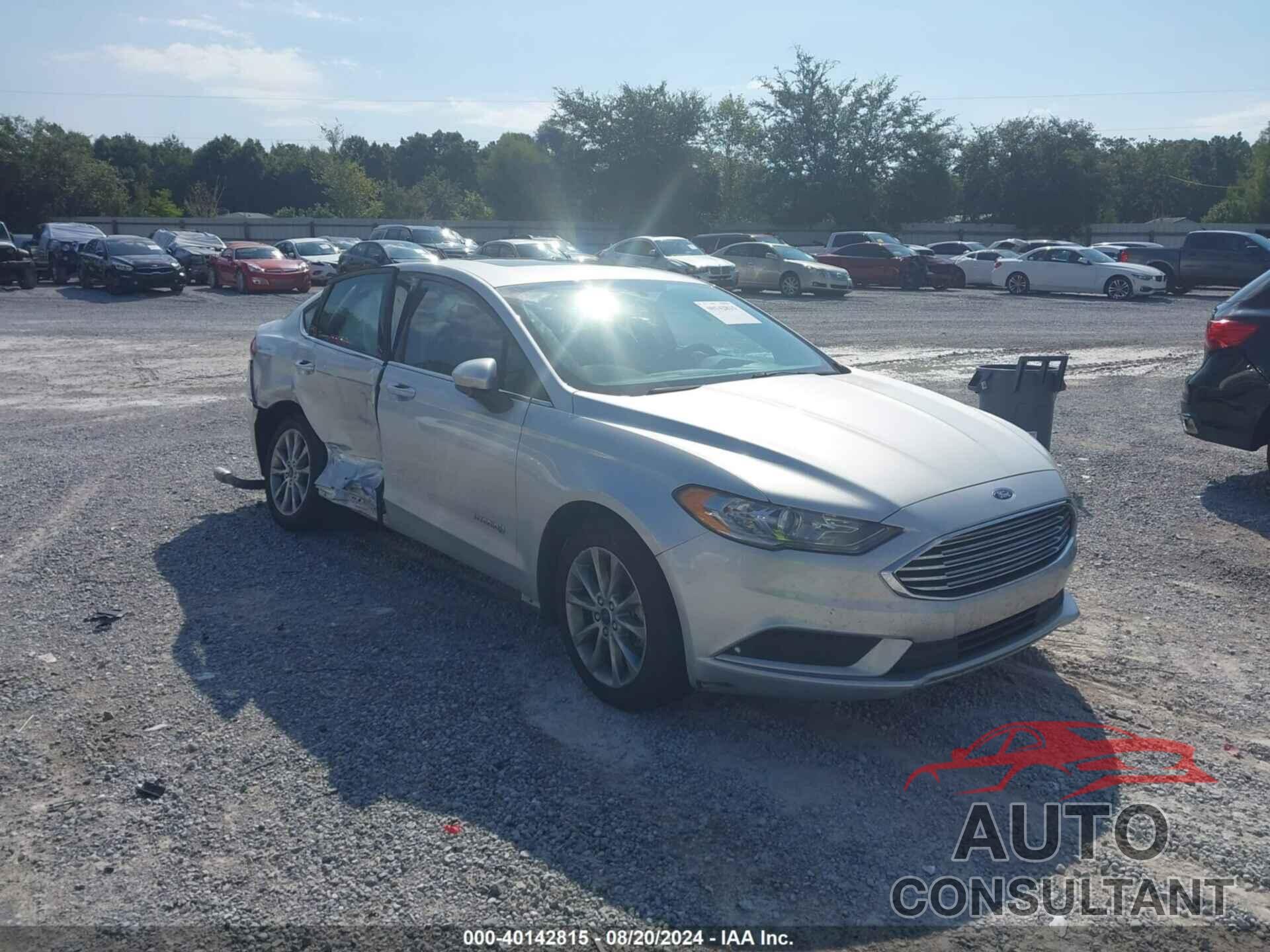 FORD FUSION HYBRID 2017 - 3FA6P0LU1HR314715