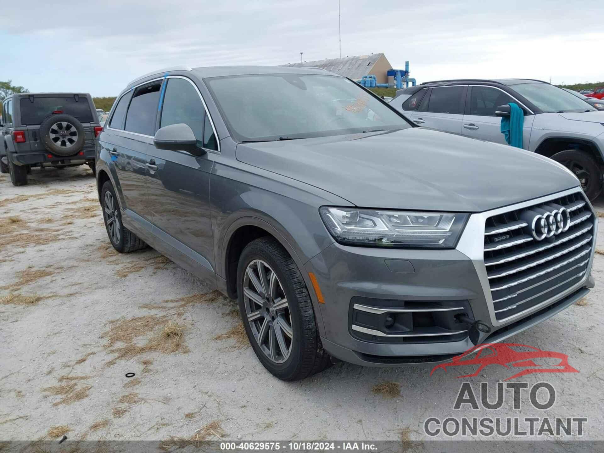 AUDI Q7 2018 - WA1LAAF76JD027650