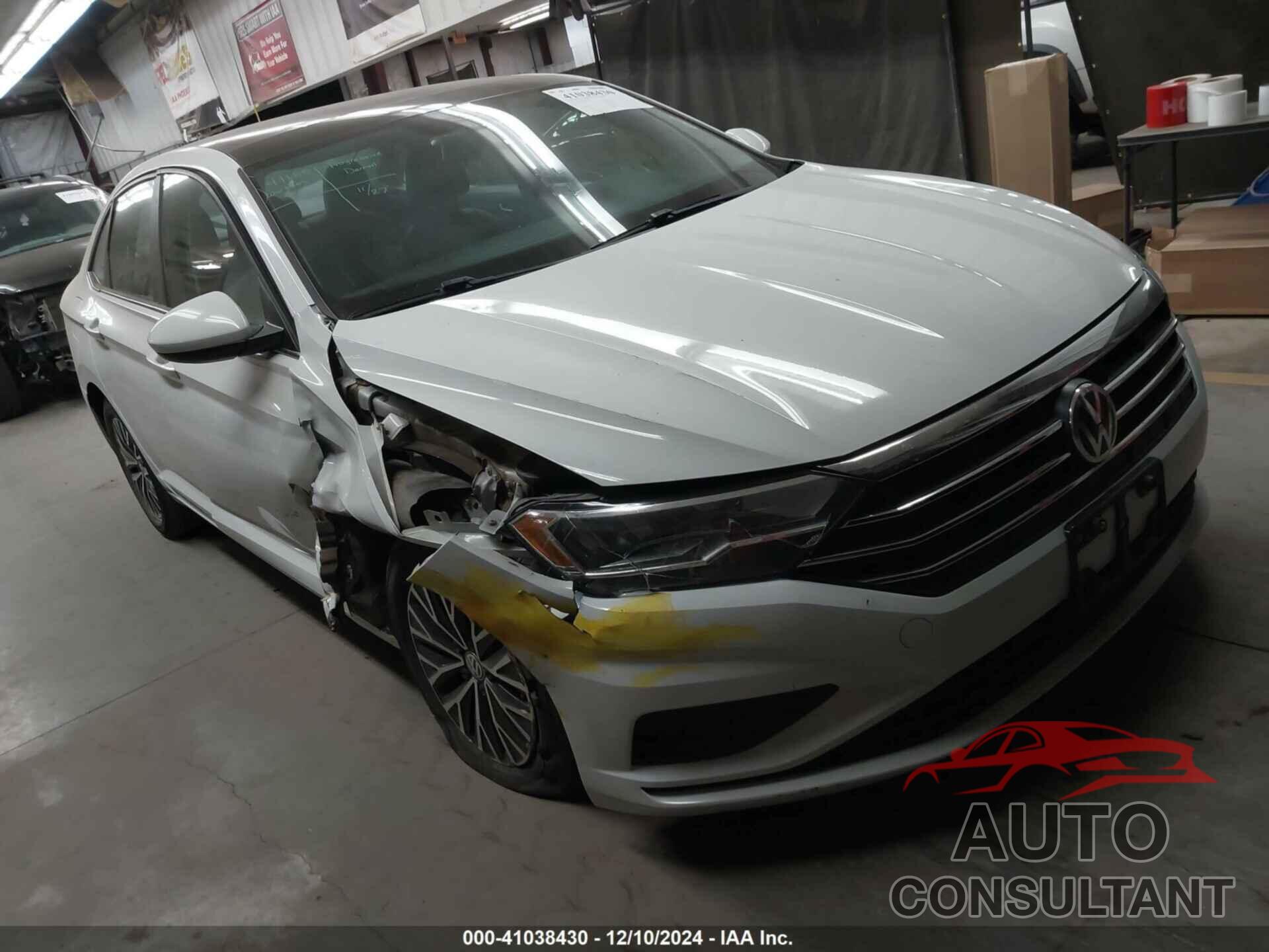 VOLKSWAGEN JETTA 2019 - 3VWC57BU3KM082973