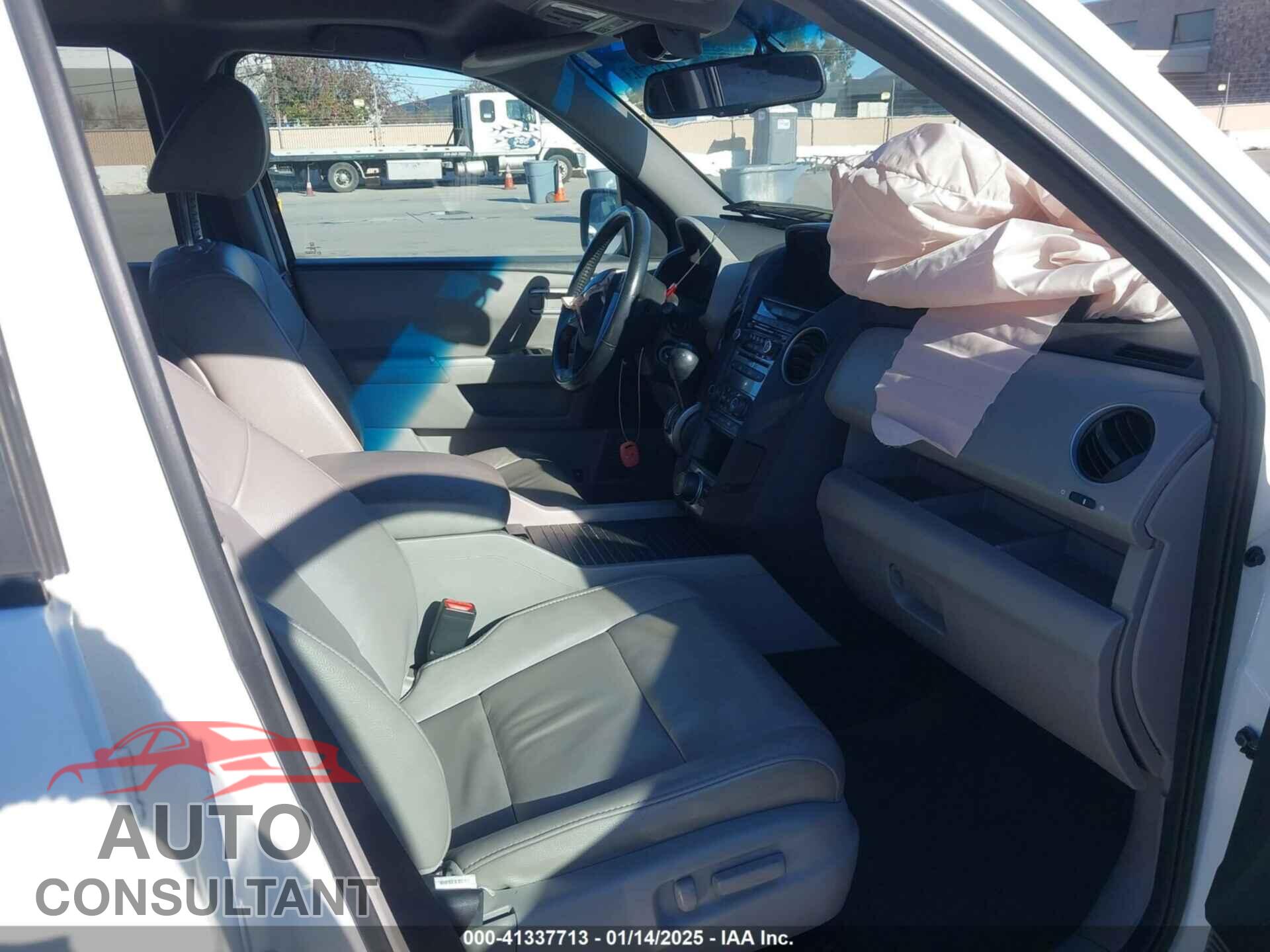 HONDA PILOT 2014 - 5FNYF3H61EB022139
