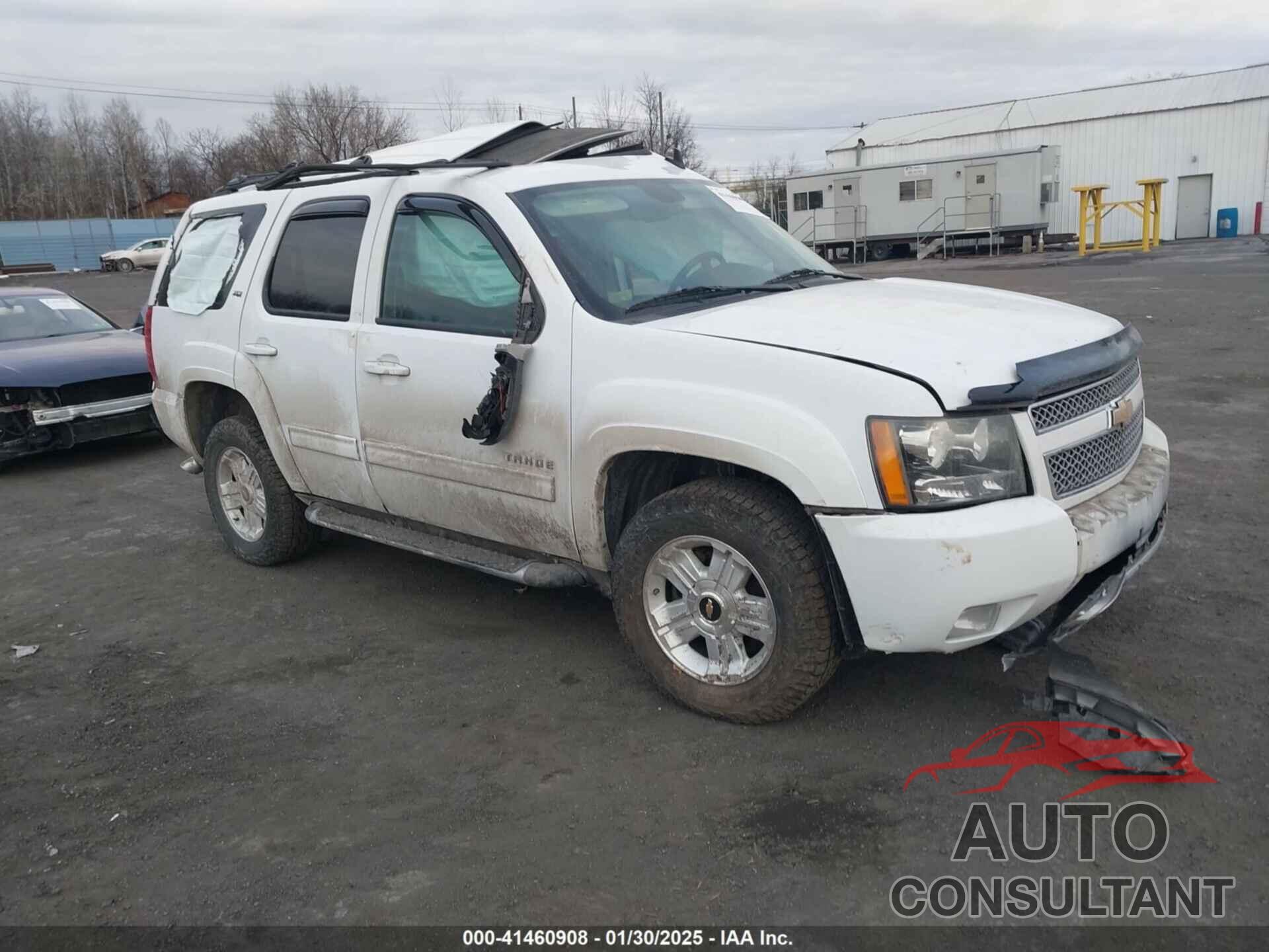 CHEVROLET TAHOE 2011 - 1GNSKBE00BR147545