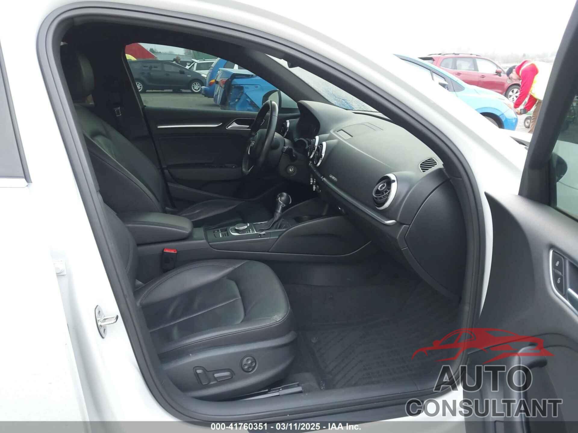 AUDI A3 2015 - WAUBFGFF7F1094552