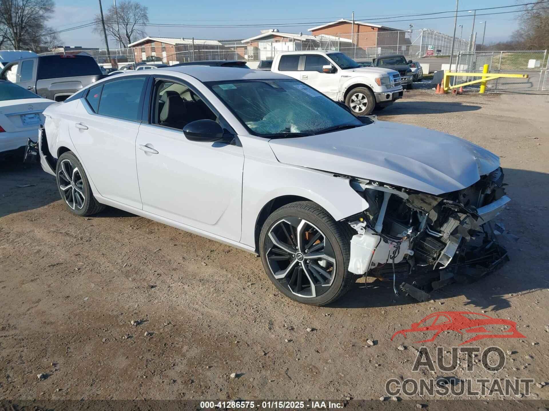 NISSAN ALTIMA 2024 - 1N4BL4CV5RN379209