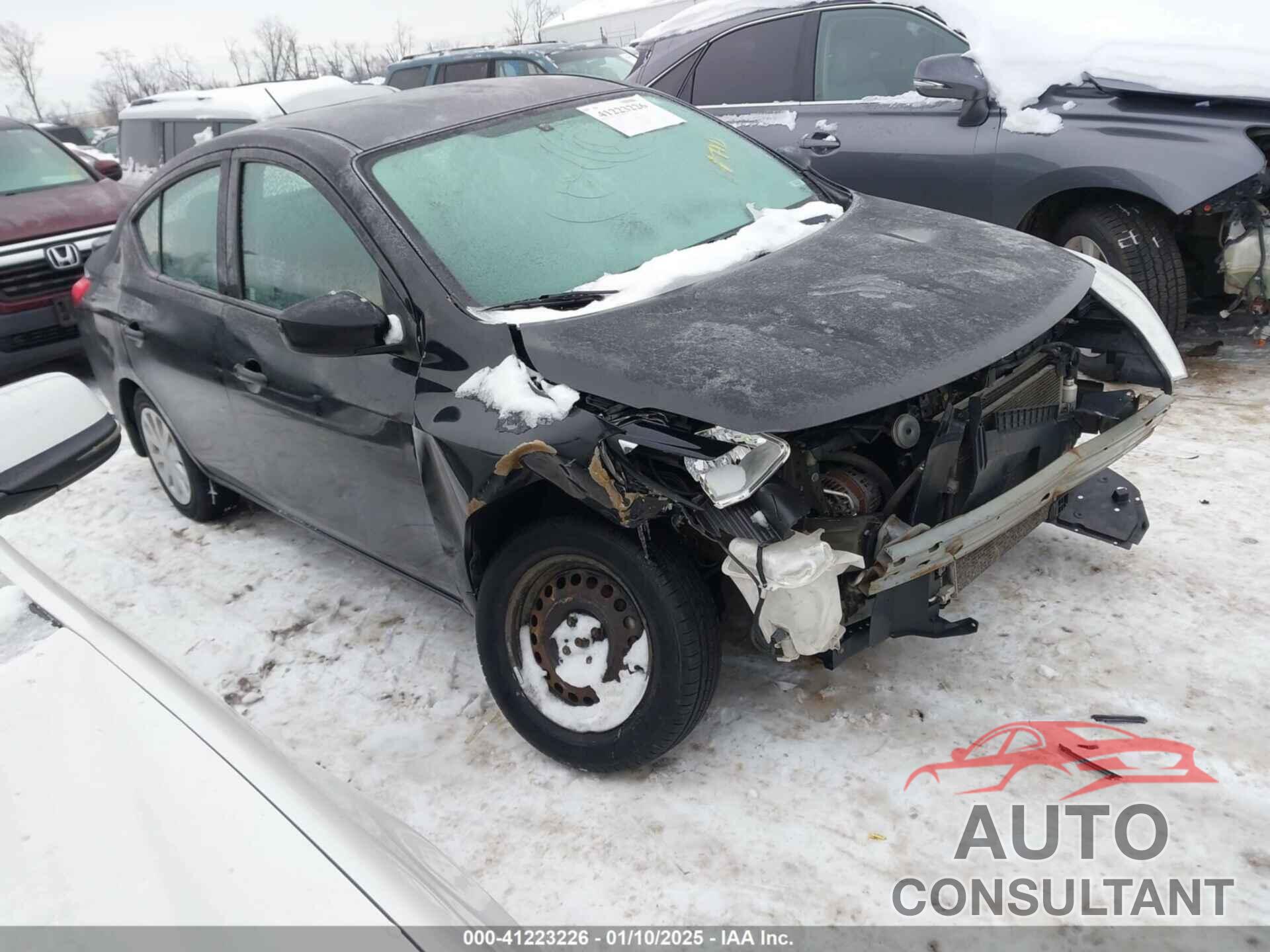 NISSAN VERSA 2018 - 3N1CN7AP8JL839551