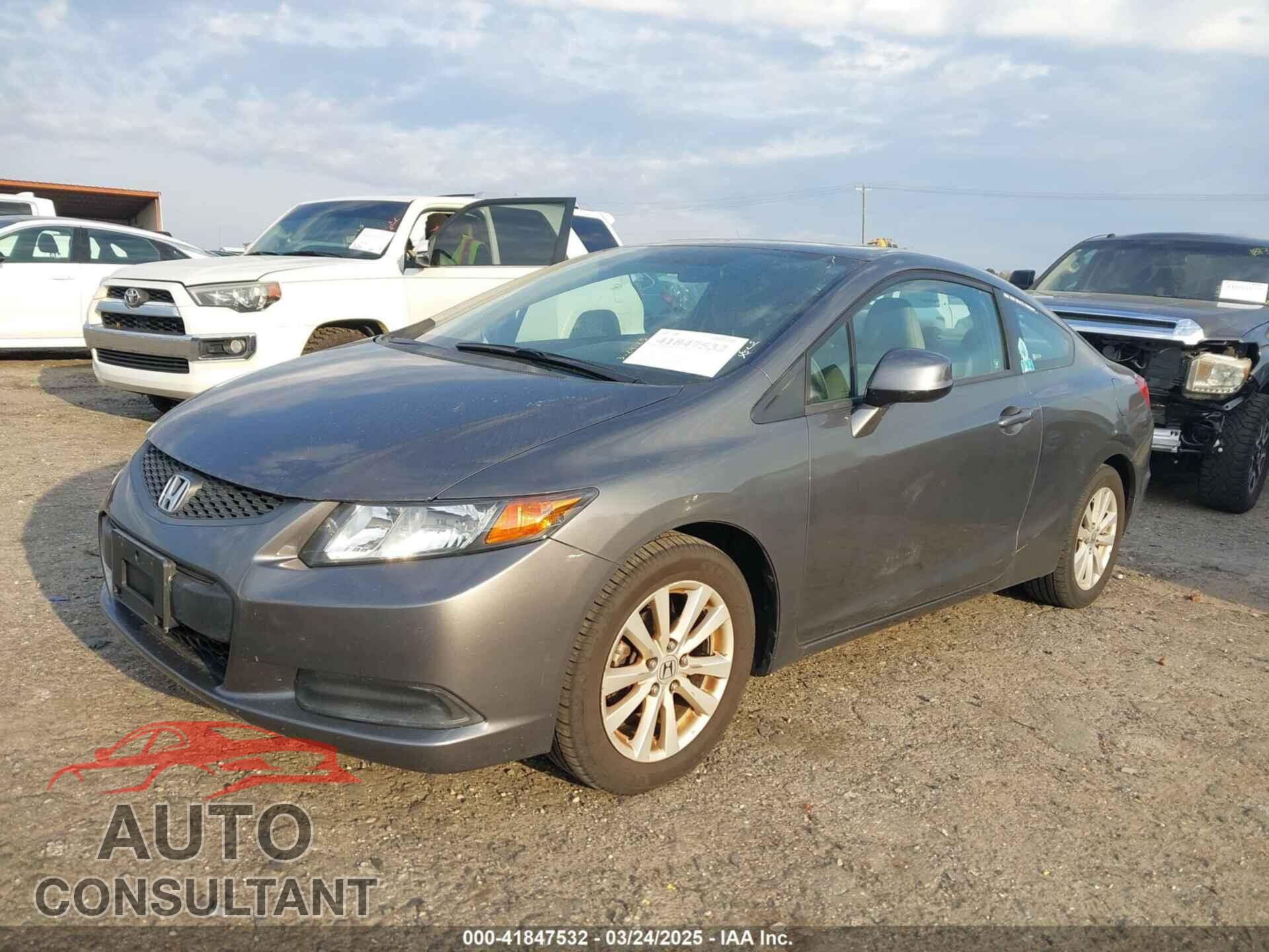 HONDA CIVIC 2012 - 2HGFG3B83CH519829