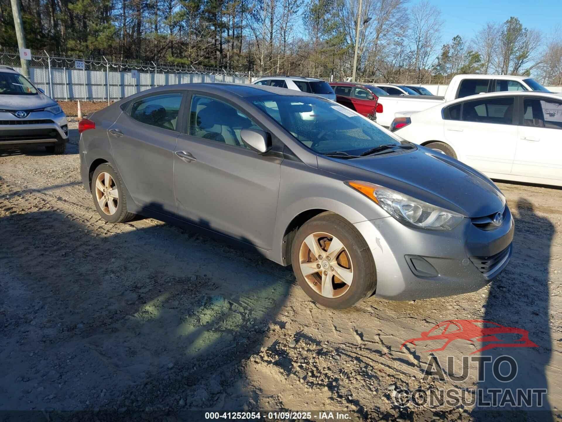 HYUNDAI ELANTRA 2011 - 5NPDH4AE2BH041716