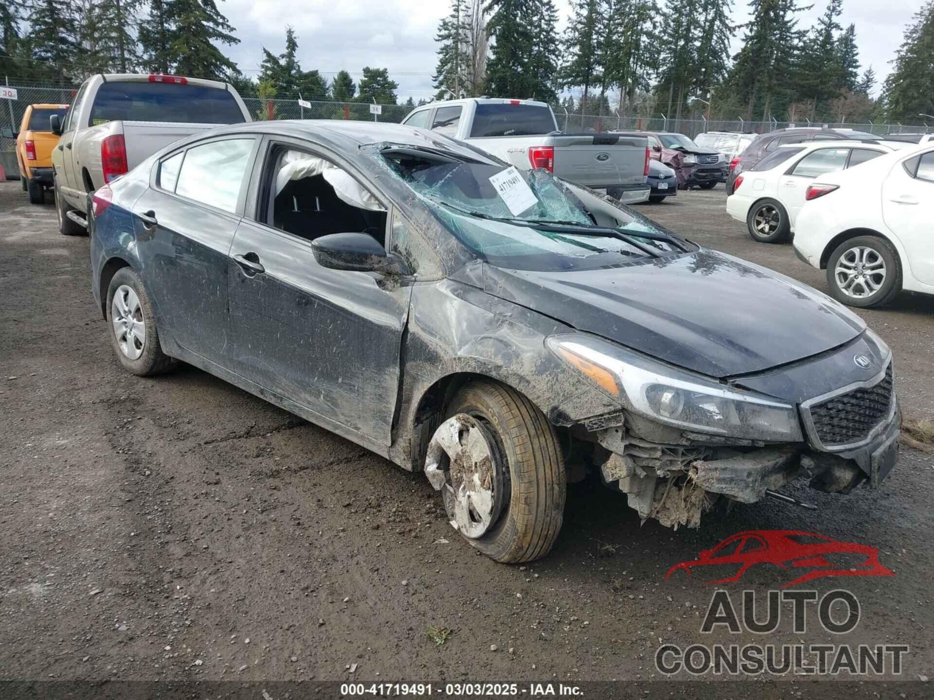 KIA FORTE 2017 - 3KPFK4A79HE095118