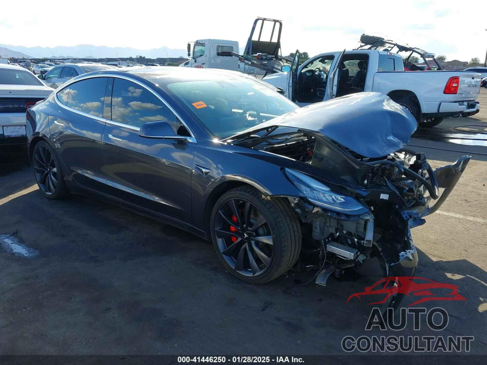 TESLA MODEL 3 2020 - 5YJ3E1EC5LF800113