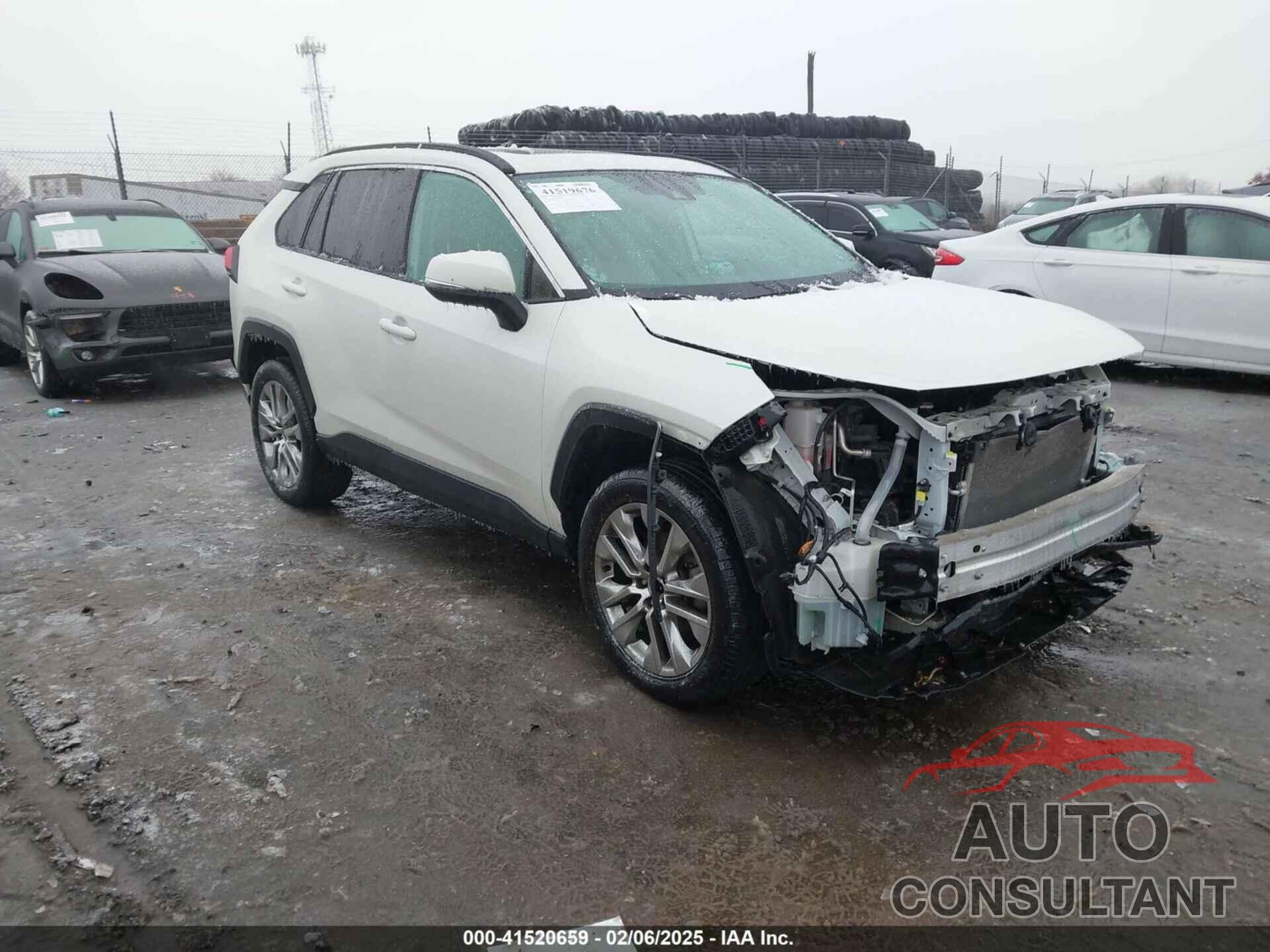 TOYOTA RAV4 2021 - 2T3C1RFV7MW137391
