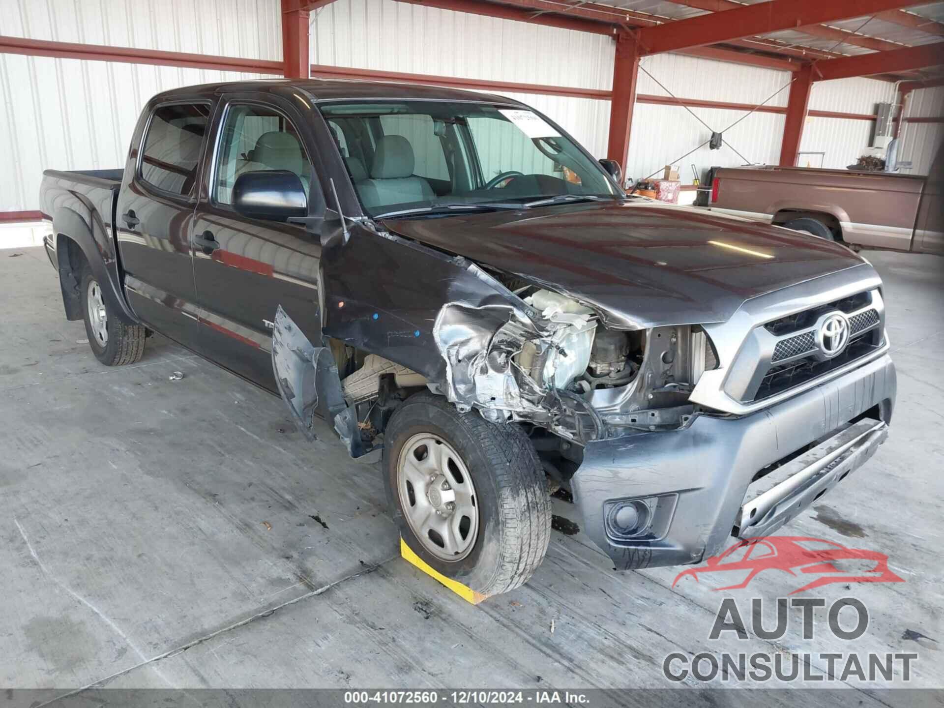 TOYOTA TACOMA 2015 - 5TFJX4CN1FX057144