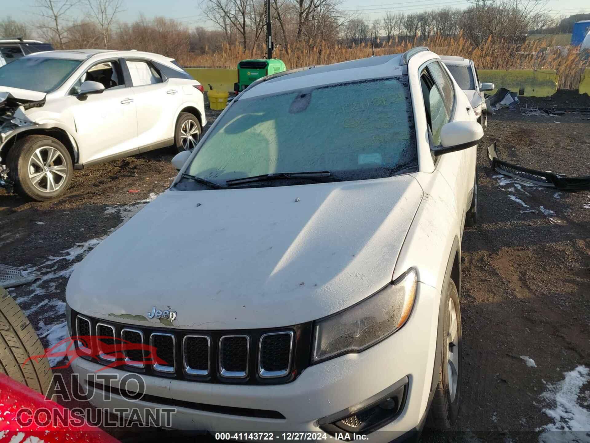 JEEP COMPASS 2019 - 3C4NJDBB7KT652984