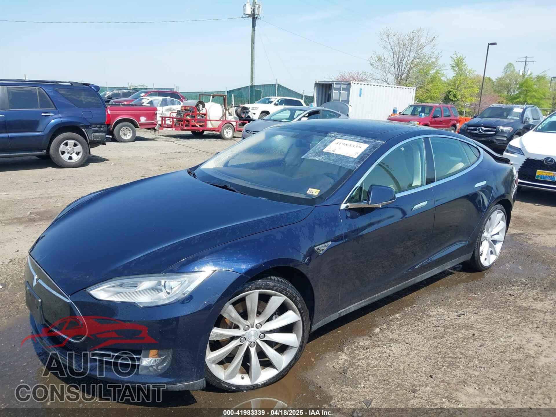 TESLA MODEL S 2013 - 5YJSA1CN5DFP20579