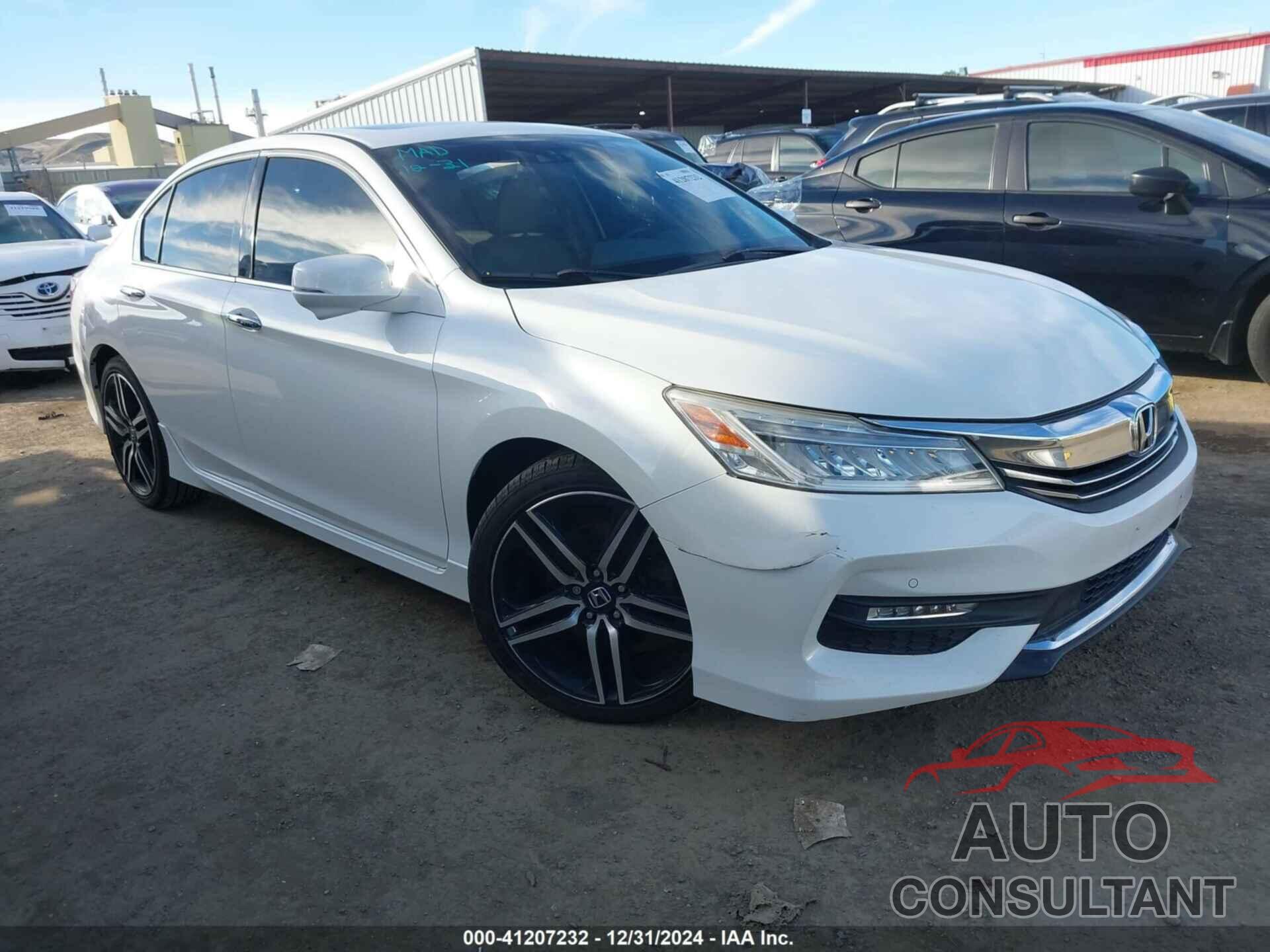 HONDA ACCORD 2017 - 1HGCR3F98HA007554