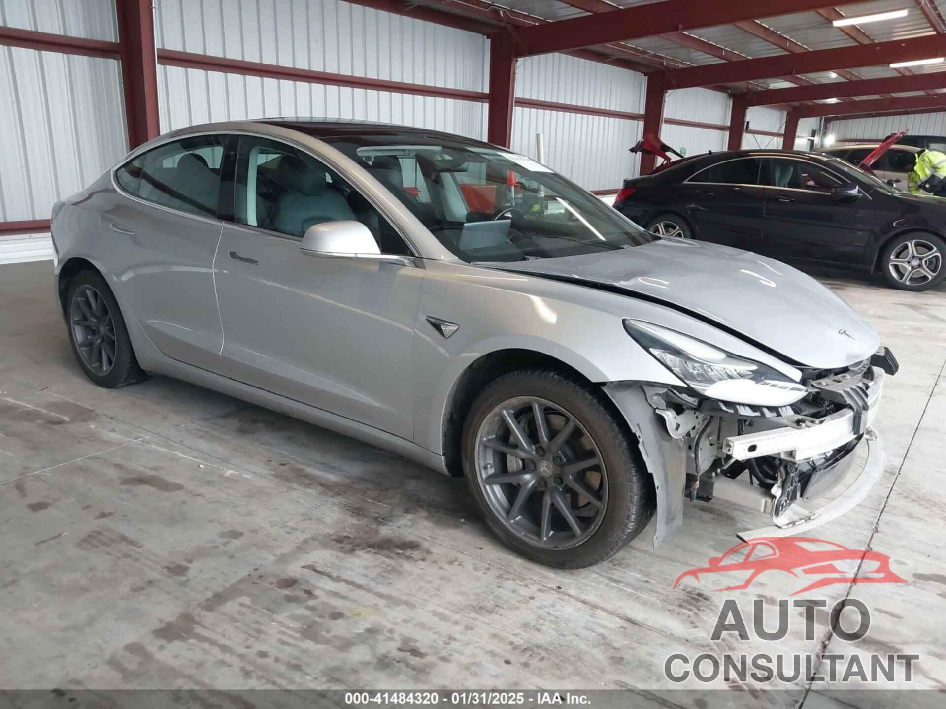 TESLA MODEL 3 2018 - 5YJ3E1EB7JF089955