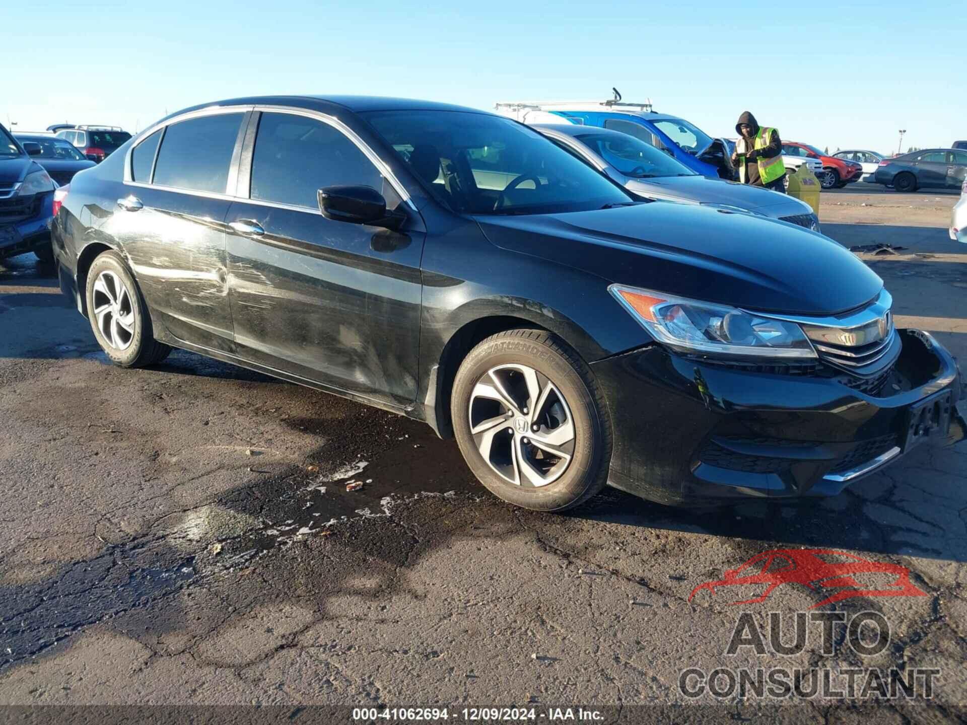 HONDA ACCORD 2017 - 1HGCR2F32HA290815