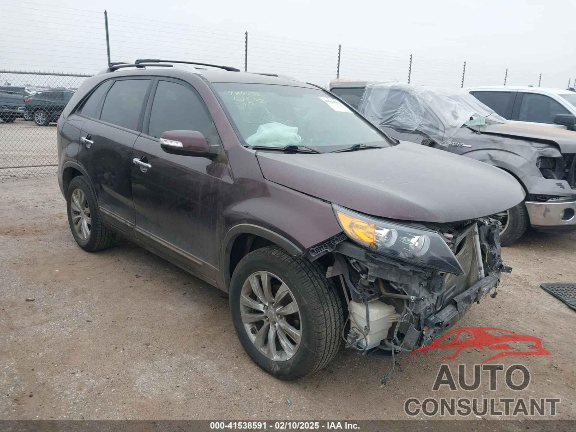 KIA SORENTO 2011 - 5XYKT4A26BG179780