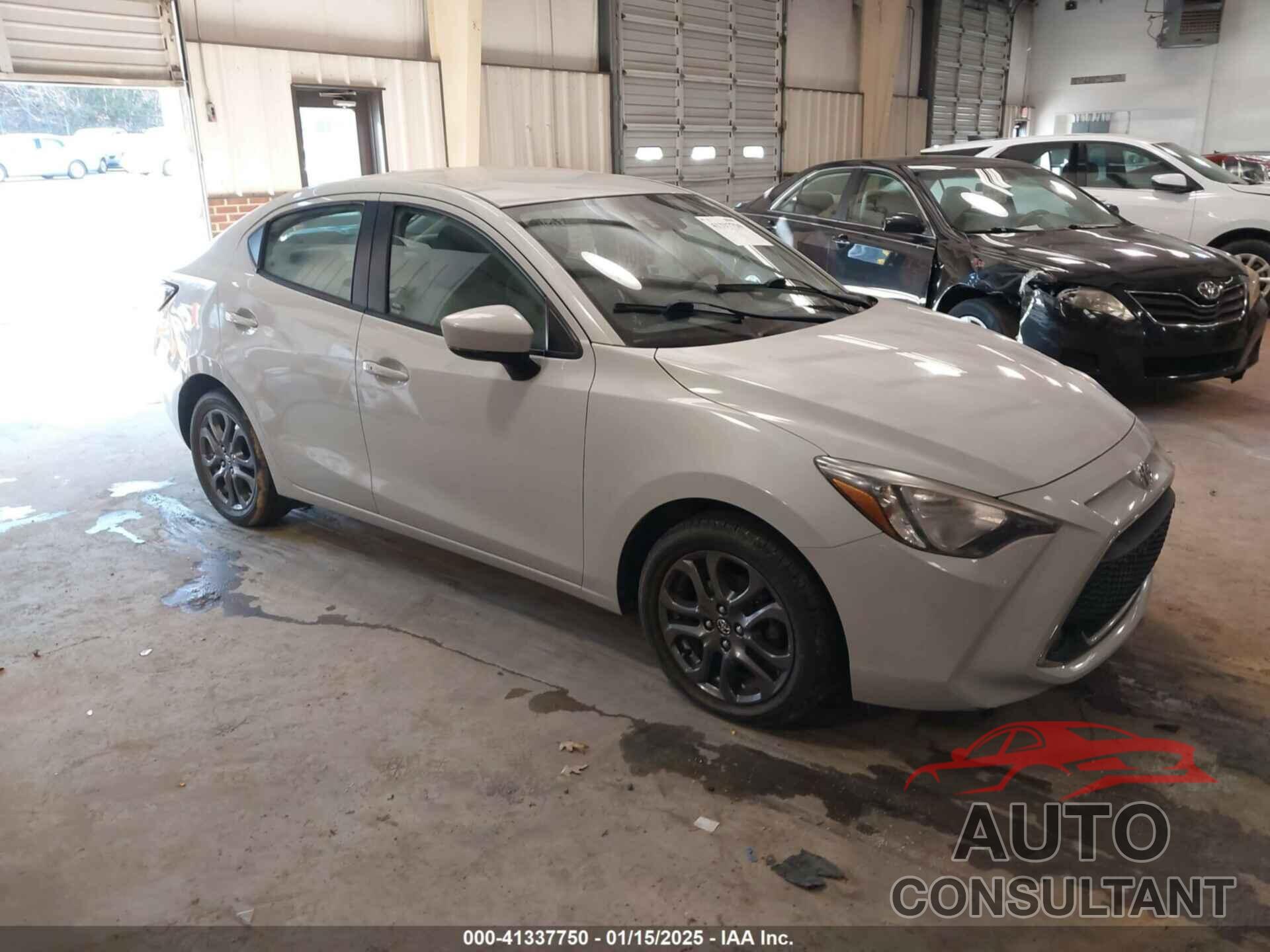 TOYOTA YARIS 2019 - 3MYDLBYV2KY506668