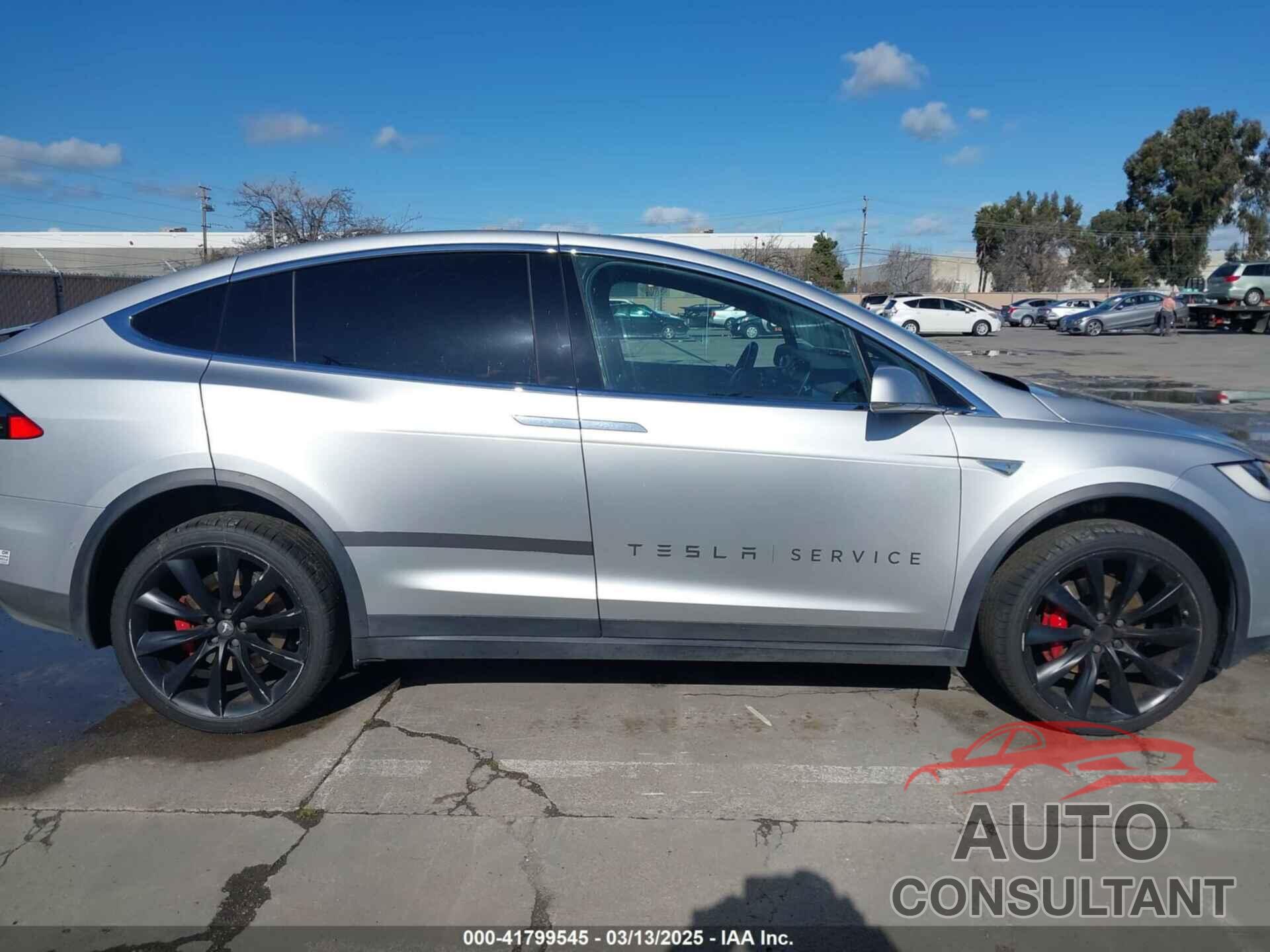 TESLA MODEL X 2016 - 5YJXCBE41GF001294