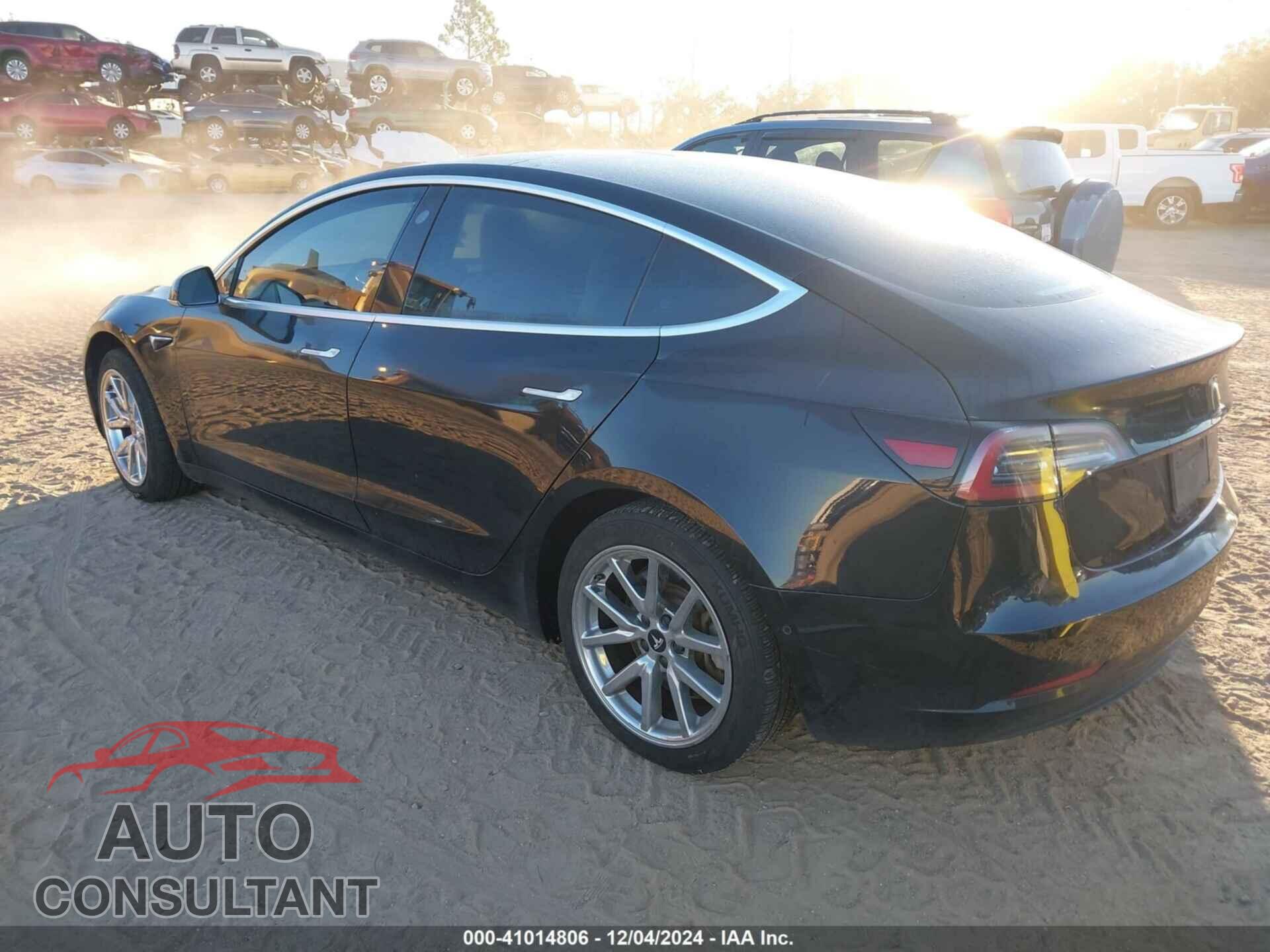 TESLA MODEL 3 2019 - 5YJ3E1EA6KF323561