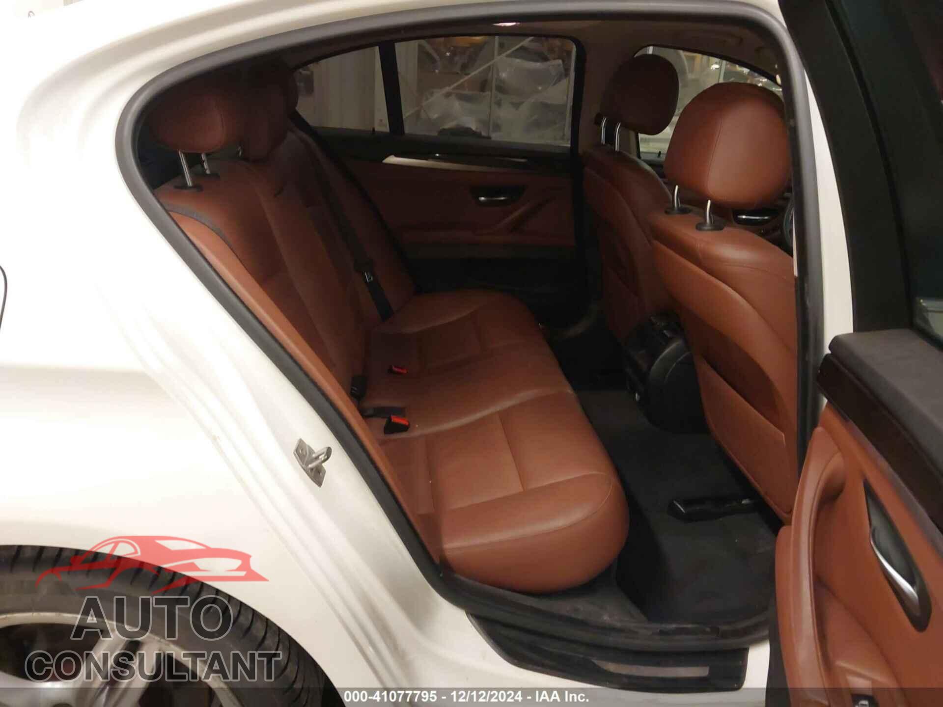 BMW 528I 2014 - WBA5A5C55ED510560