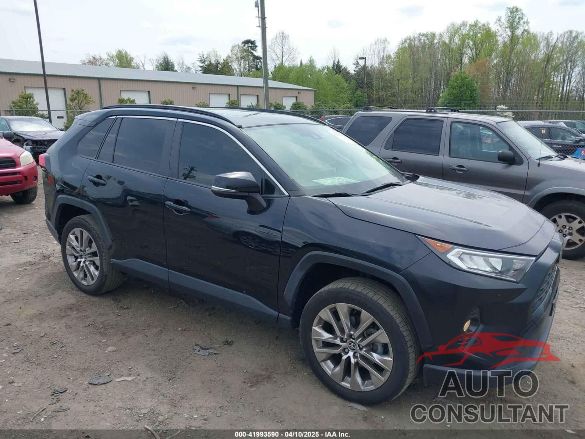 TOYOTA RAV4 2020 - JTMA1RFV8LD061781