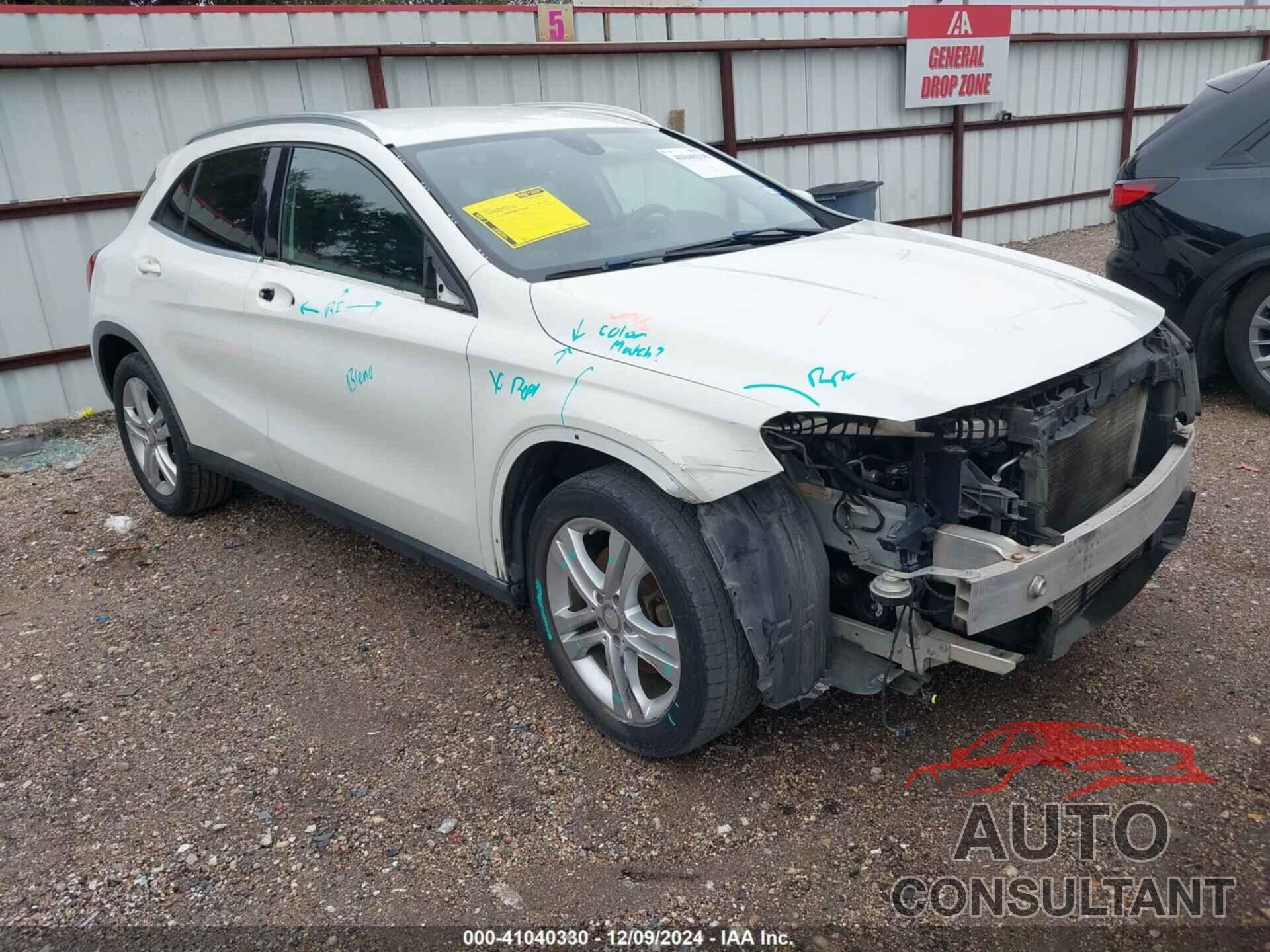 MERCEDES-BENZ GLA 250 2015 - WDCTG4GB3FJ031053