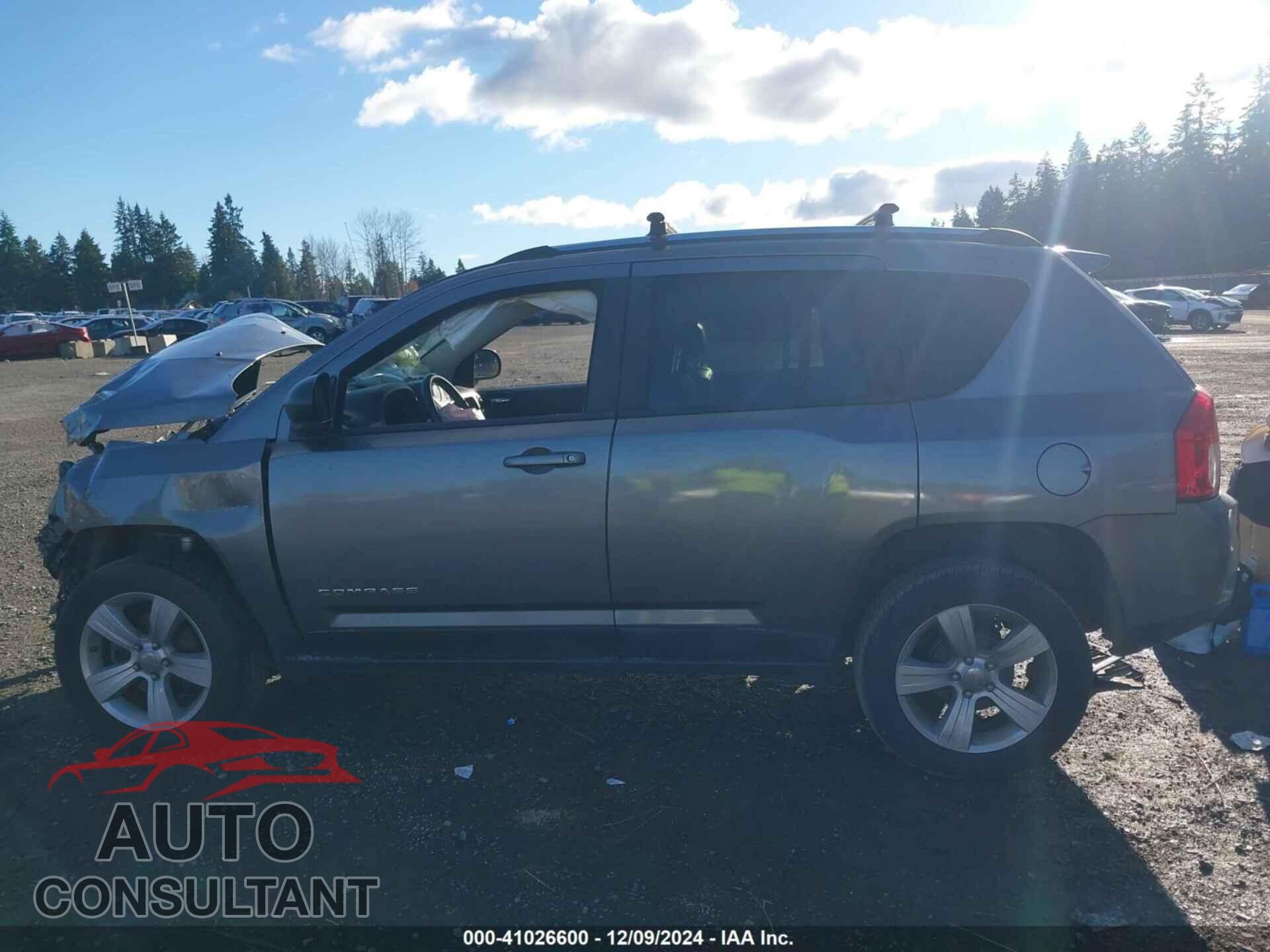 JEEP COMPASS 2013 - 1C4NJCEB8DD123932