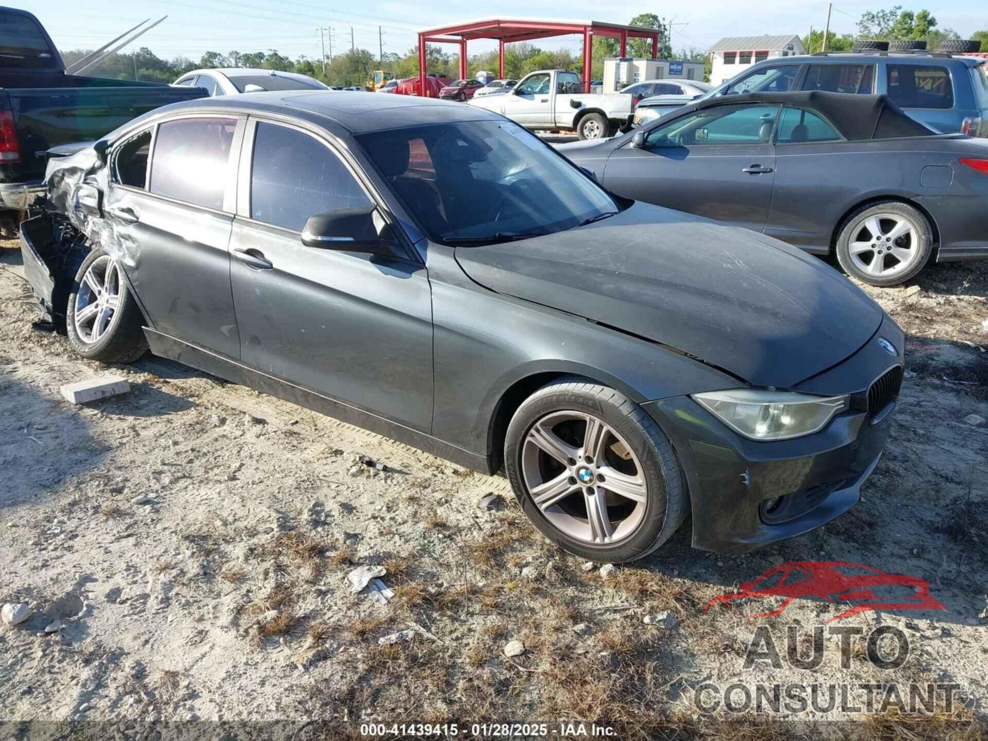 BMW 328I 2013 - WBA3A5G56DNP20868