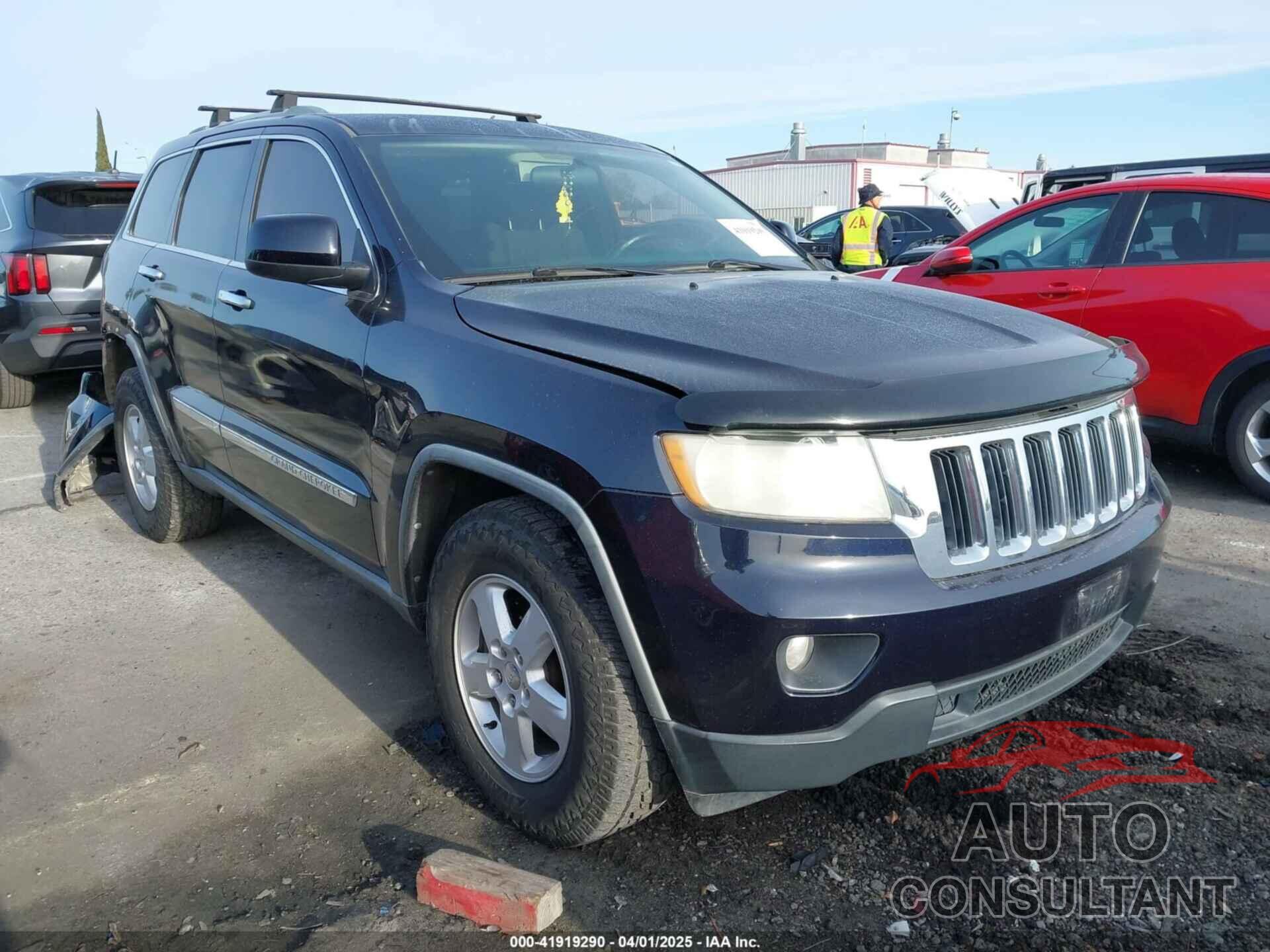 JEEP GRAND CHEROKEE 2011 - 1J4RR4GG7BC677680