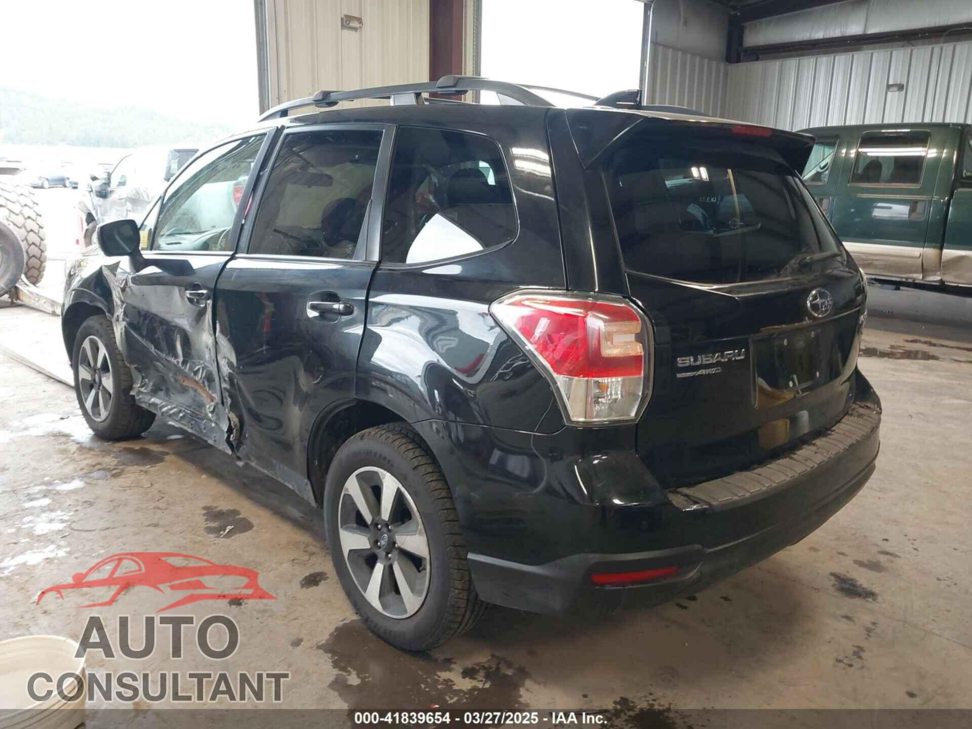 SUBARU FORESTER 2017 - JF2SJAEC9HH430364