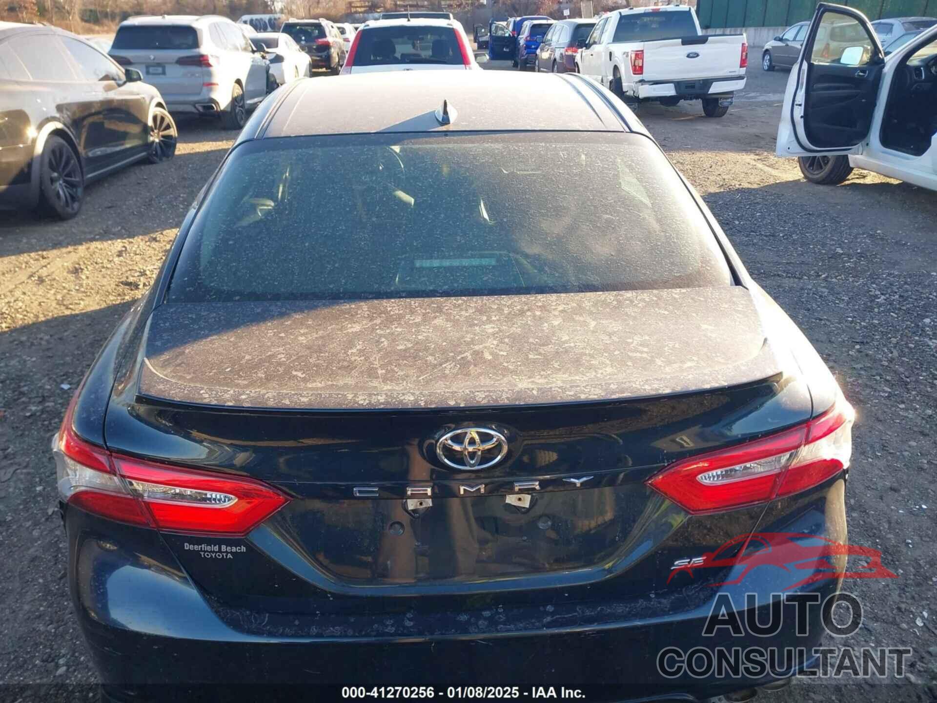 TOYOTA CAMRY 2019 - 4T1B11HK0KU847979