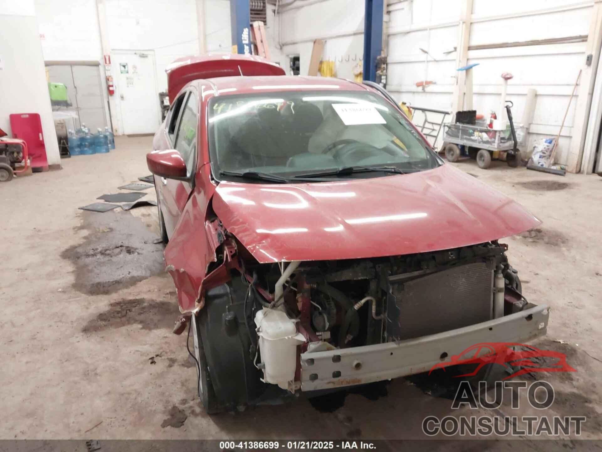 NISSAN VERSA 2019 - 3N1CN7AP8KL821262