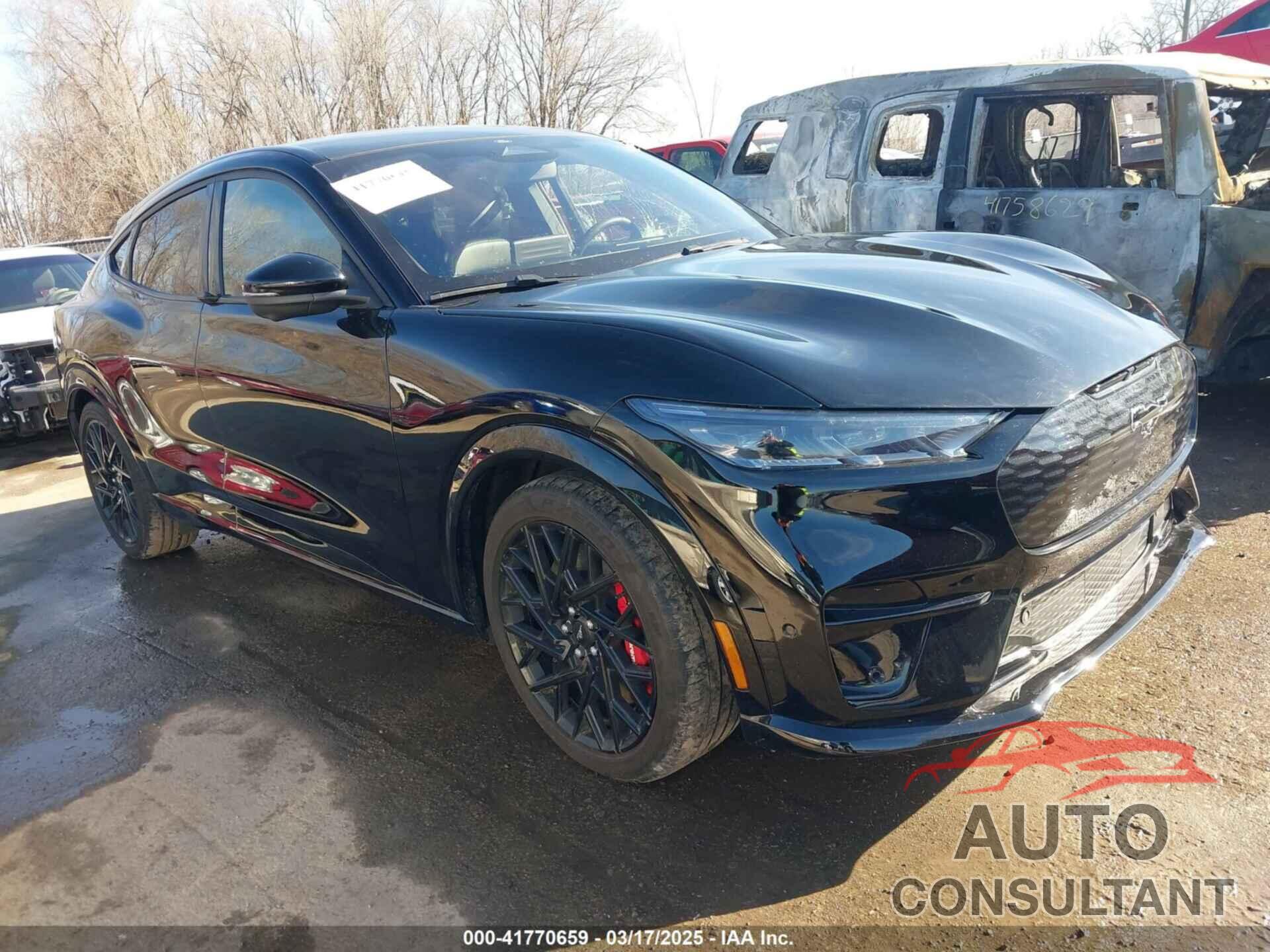 FORD MUSTANG MACH-E 2023 - 3FMTK4SX0PMA44429