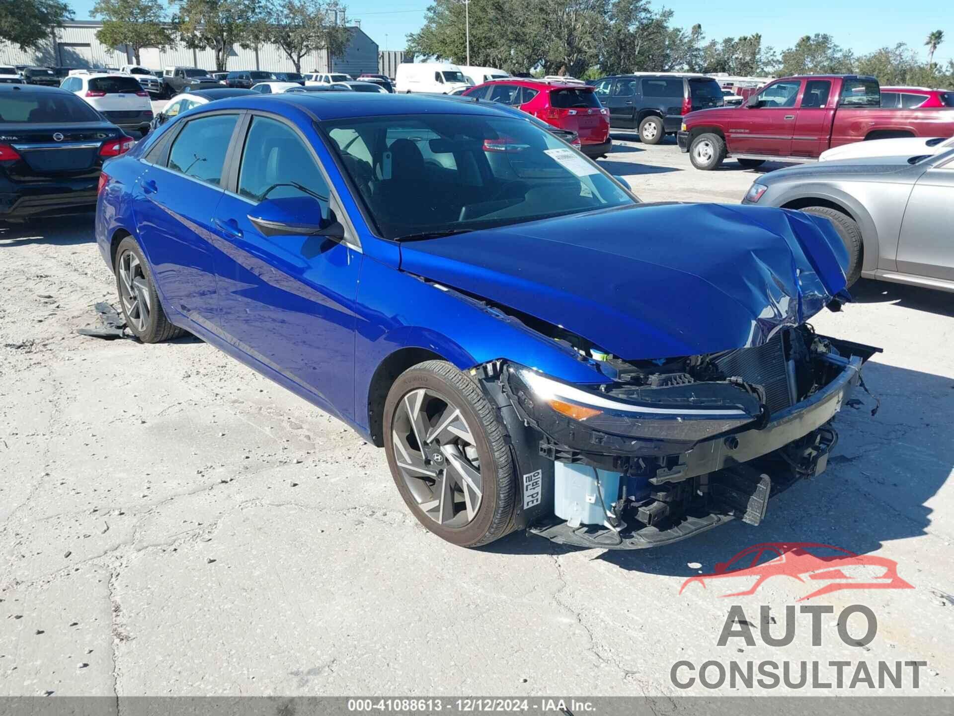 HYUNDAI ELANTRA 2024 - KMHLP4DG1RU640114