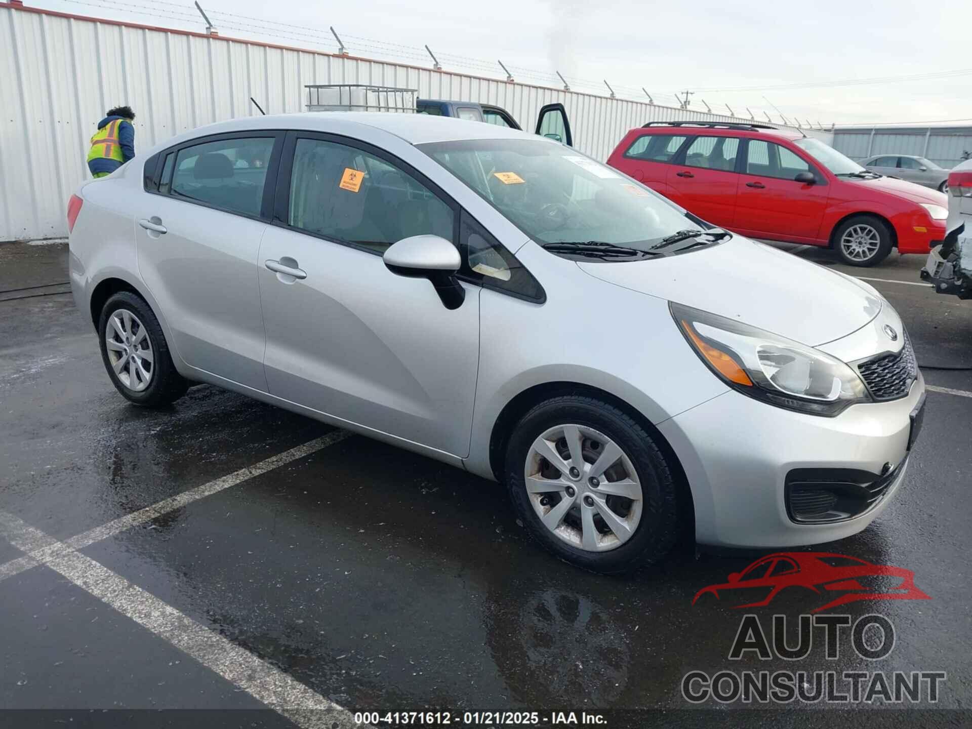 KIA RIO 2015 - KNADM4A31F6441029