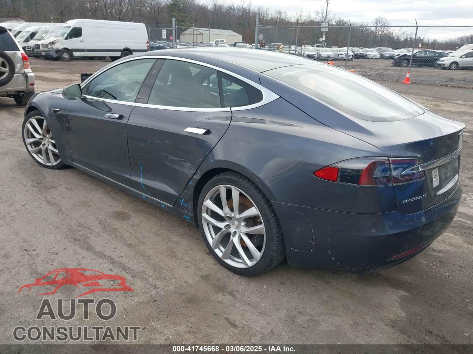 TESLA MODEL S 2017 - 5YJSA1E22HF197322