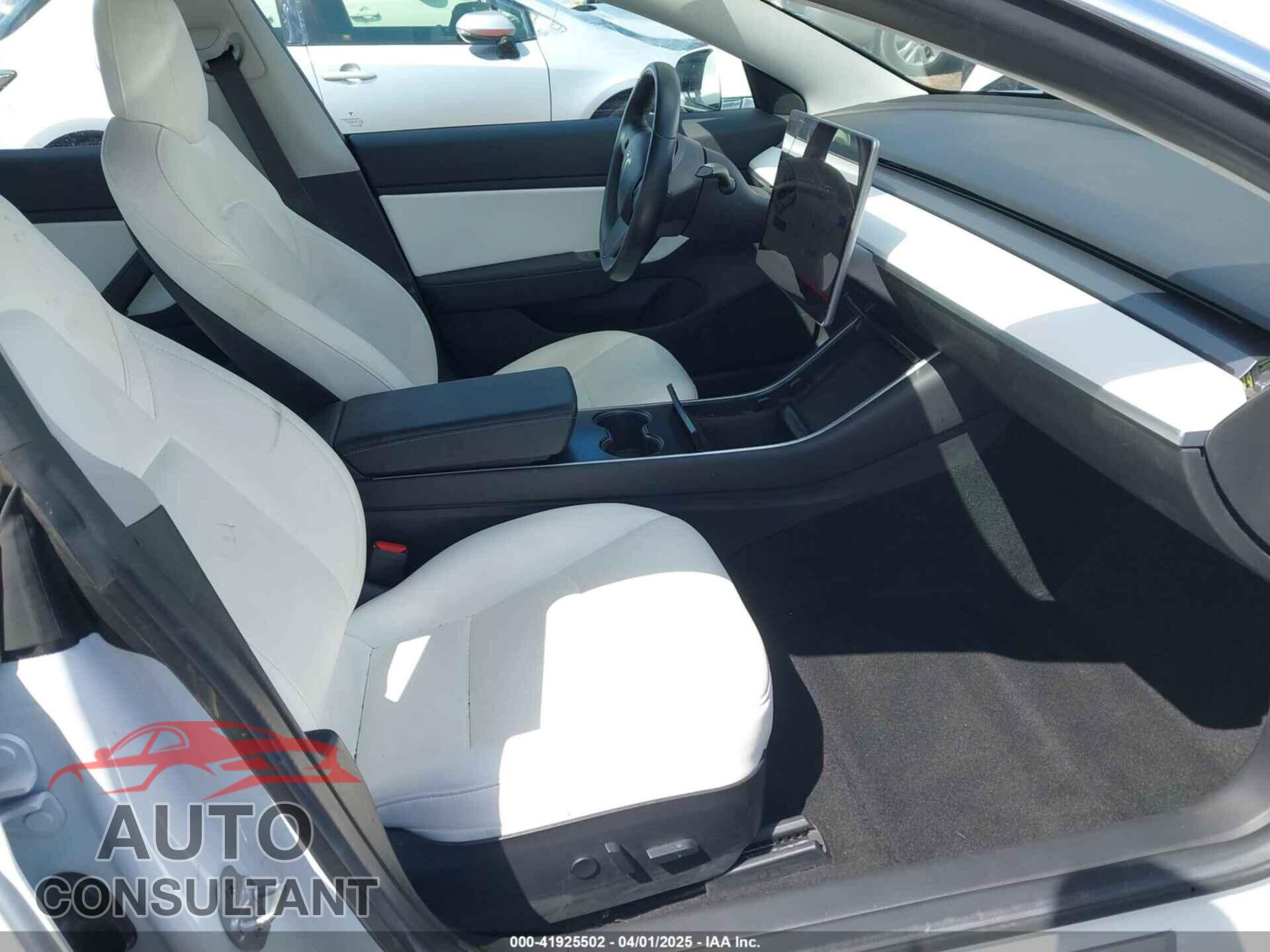 TESLA MODEL 3 2018 - 5YJ3E1EB6JF081491