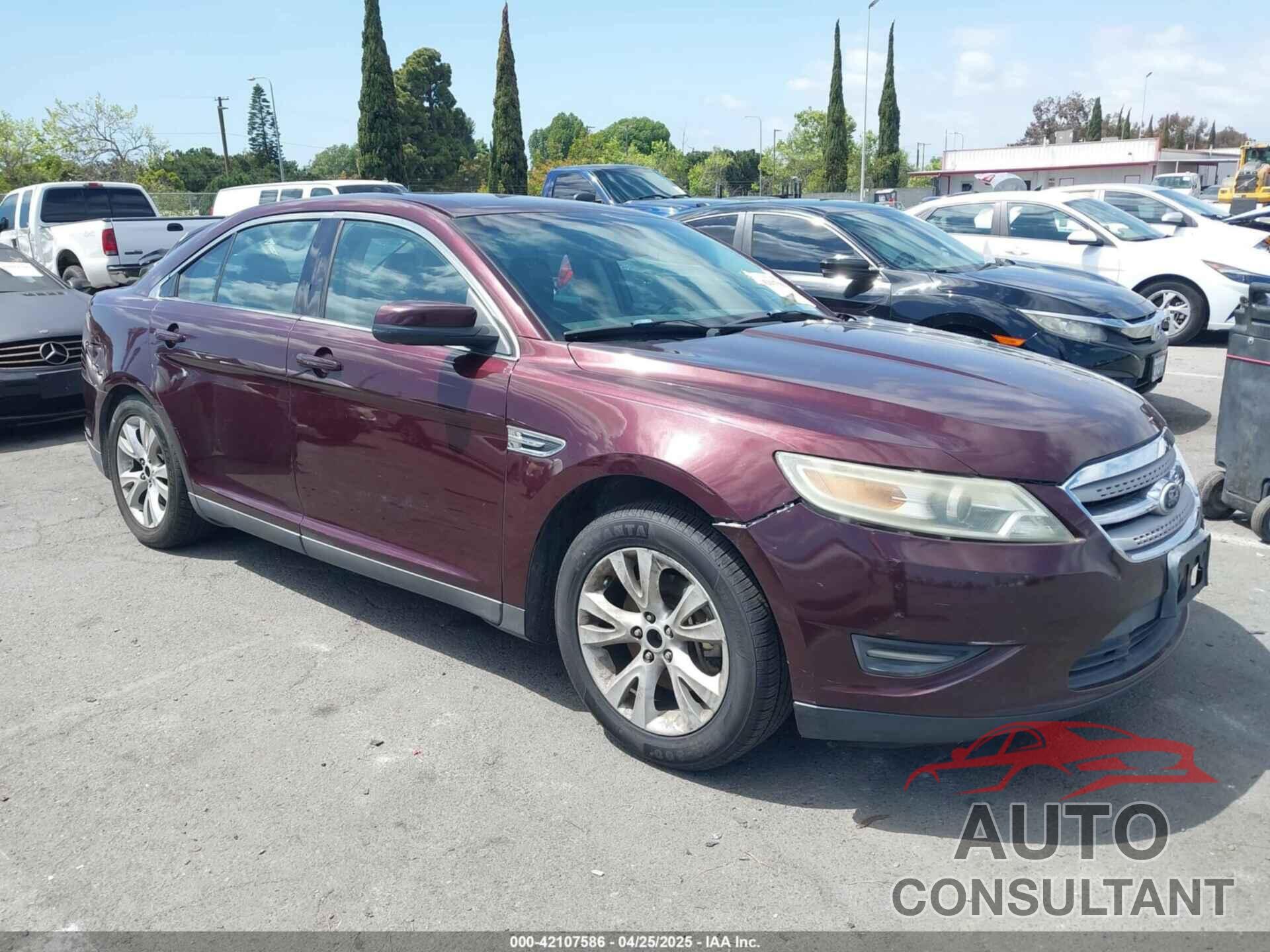 FORD TAURUS 2011 - 1FAHP2EW8BG137937