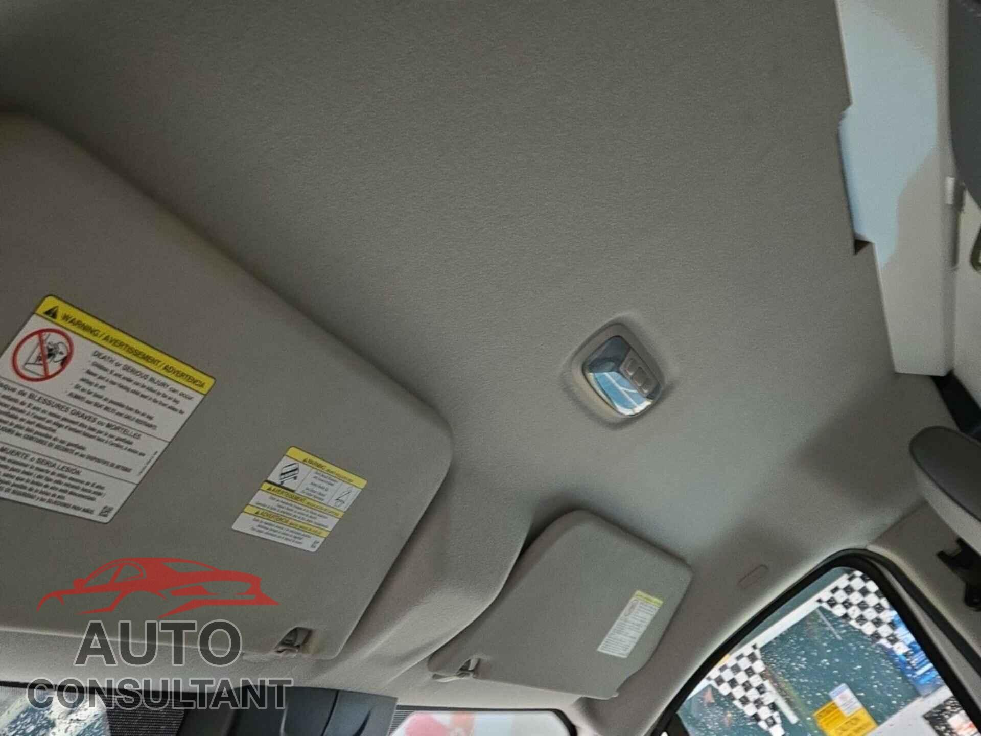 FORD TRANSIT 2017 - 1FTYE1YM7HKA82519
