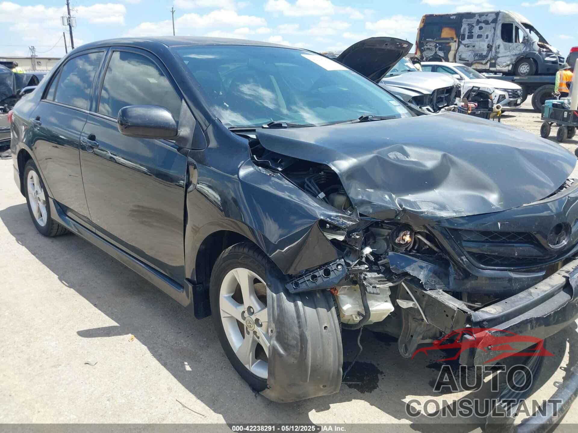 TOYOTA COROLLA 2013 - 5YFBU4EE8DP113554